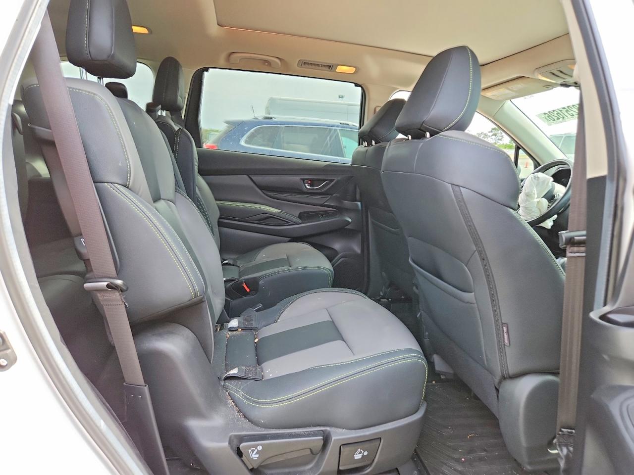 2024 Subaru Ascent Onyx Edition White vin: 4S4WMAHD4R3412747