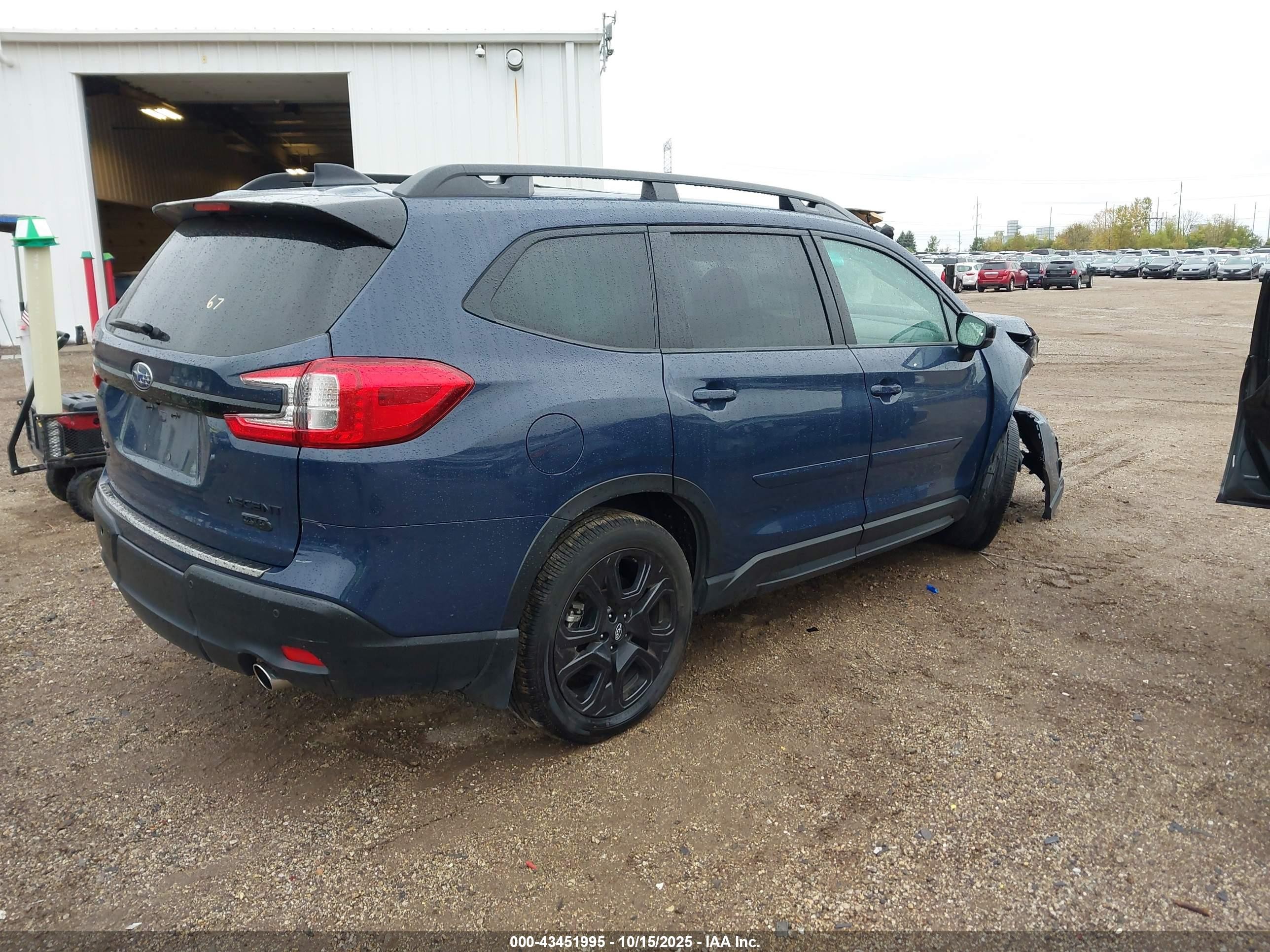 2024 Subaru Ascent Onyx Edition 7-passenger Синий vin: 4S4WMAHD8R3462745