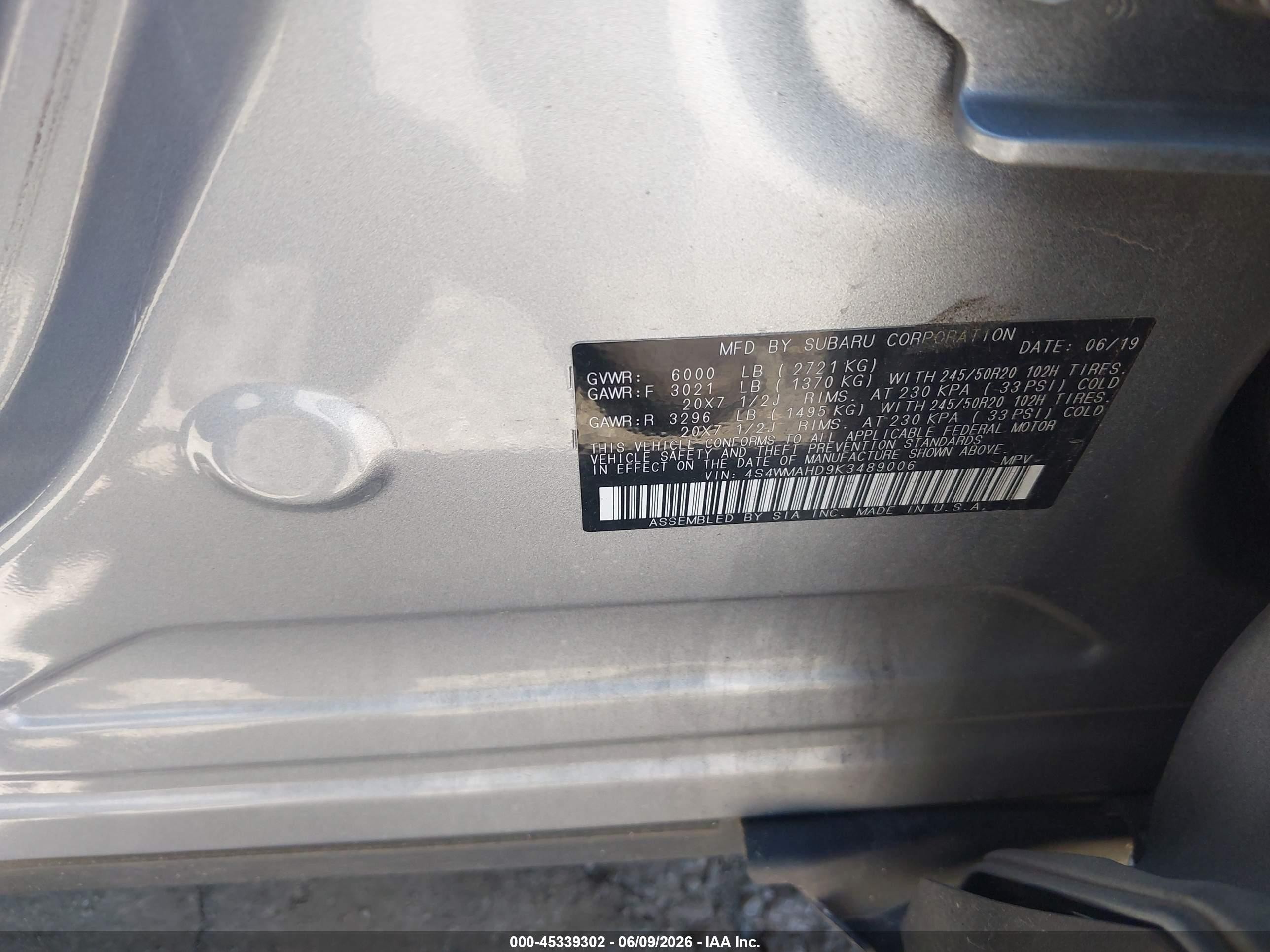 2019 Subaru Ascent Premium Silver vin: 4S4WMAHD9K3489006