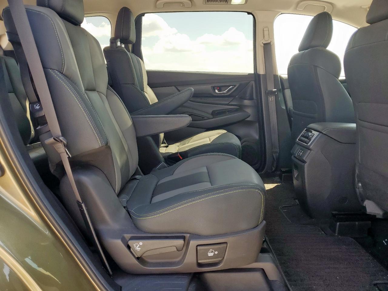 2024 Subaru Ascent Onyx Edition Зеленый vin: 4S4WMAHDXR3424174