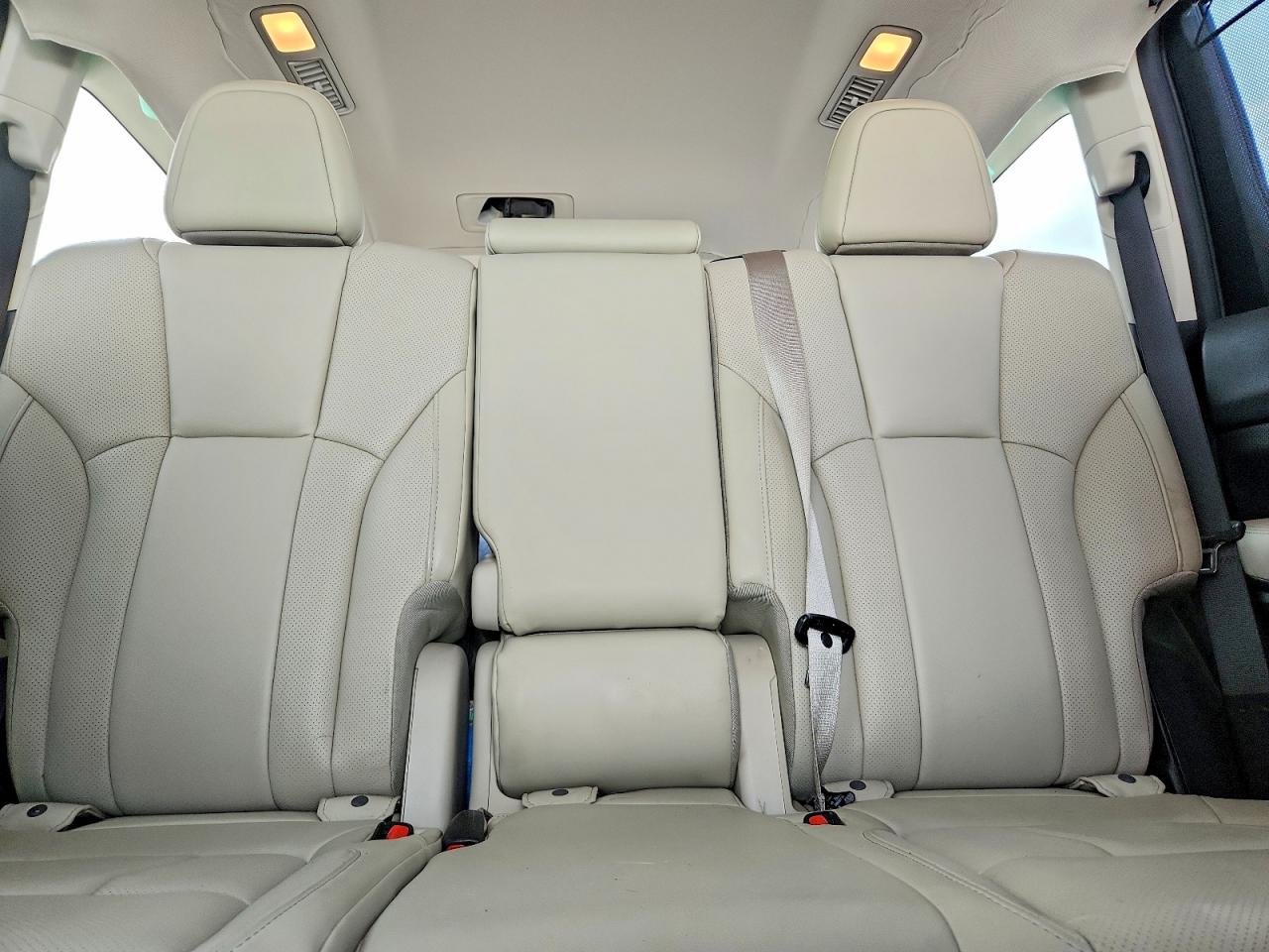 2019 Subaru Ascent Limited Белый vin: 4S4WMAJD1K3464465