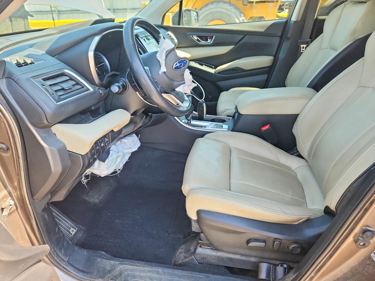 2021 Subaru Ascent Limited Gold vin: 4S4WMAJD1M3409792