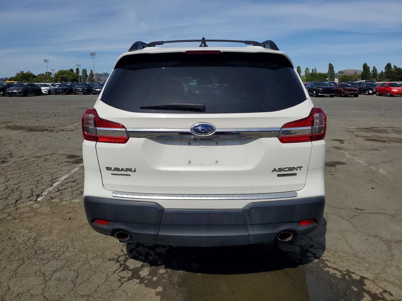 2020 Subaru Ascent Limited White vin: 4S4WMAJD2L3415311