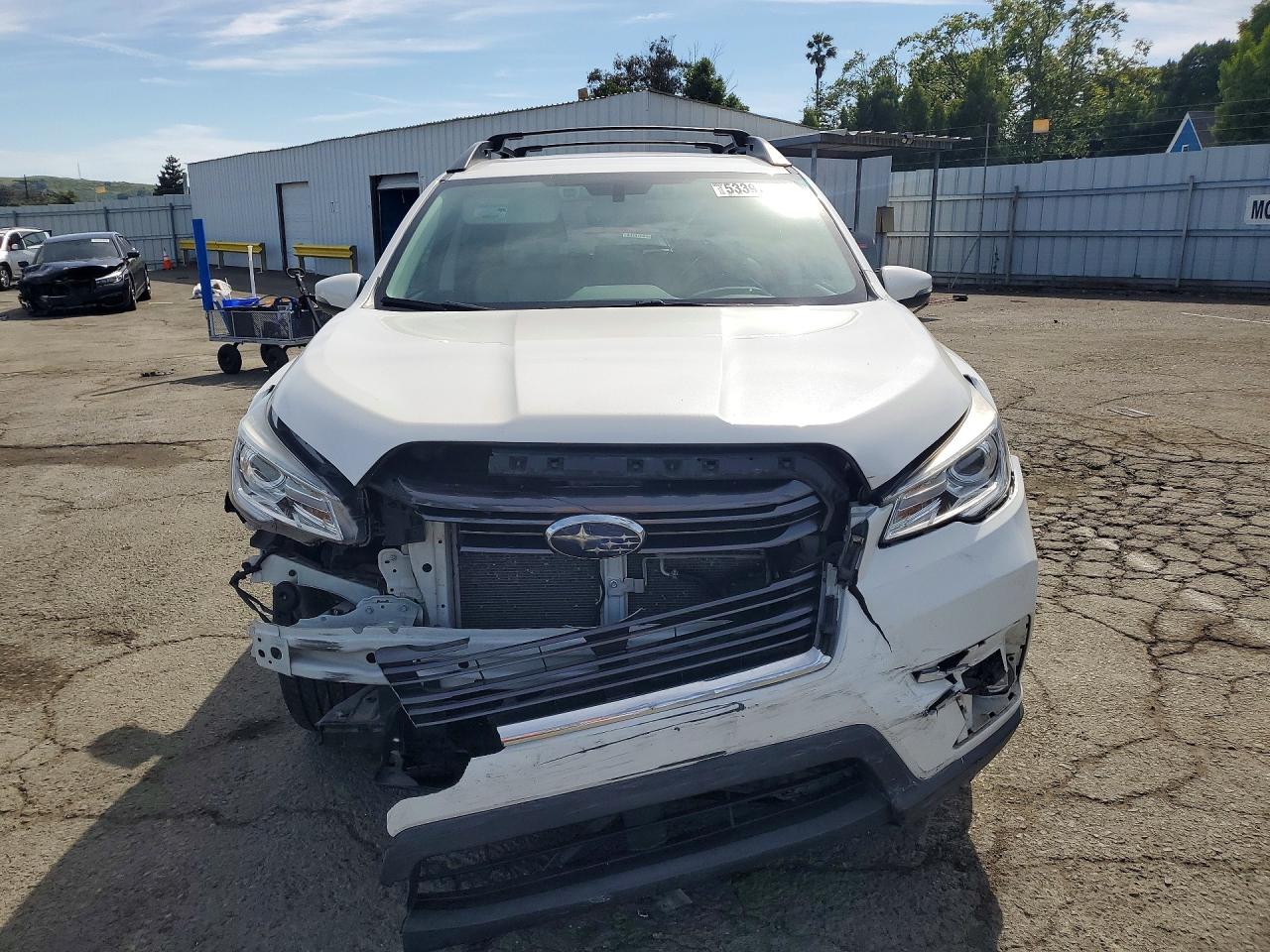 2020 Subaru Ascent Limited White vin: 4S4WMAJD2L3415311