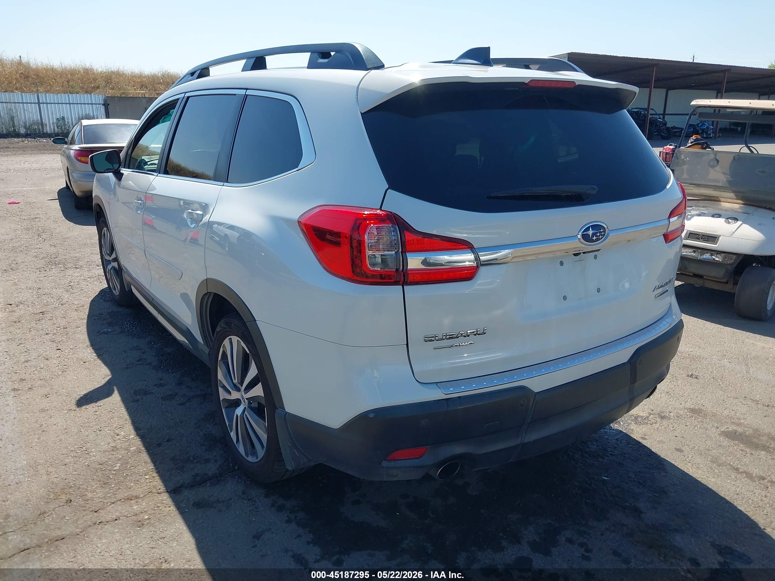 2019 Subaru Ascent Limited Белый vin: 4S4WMAJD3K3436344