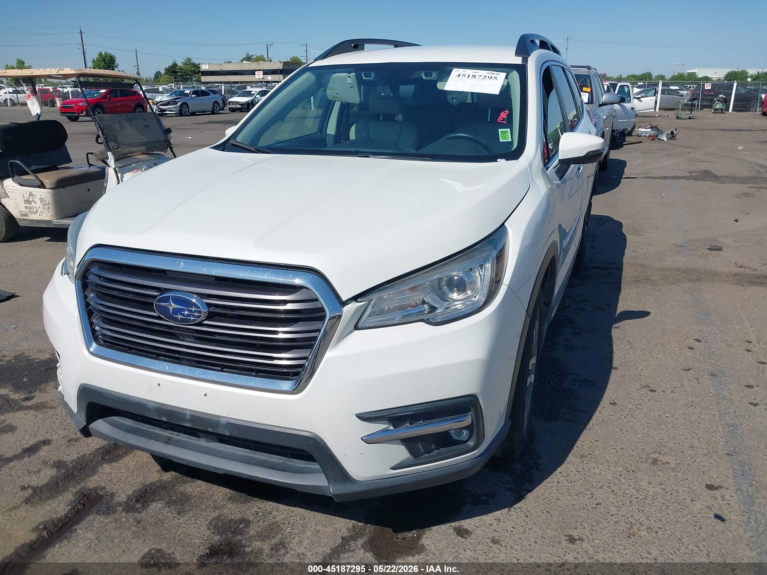 2019 Subaru Ascent Limited Белый vin: 4S4WMAJD3K3436344