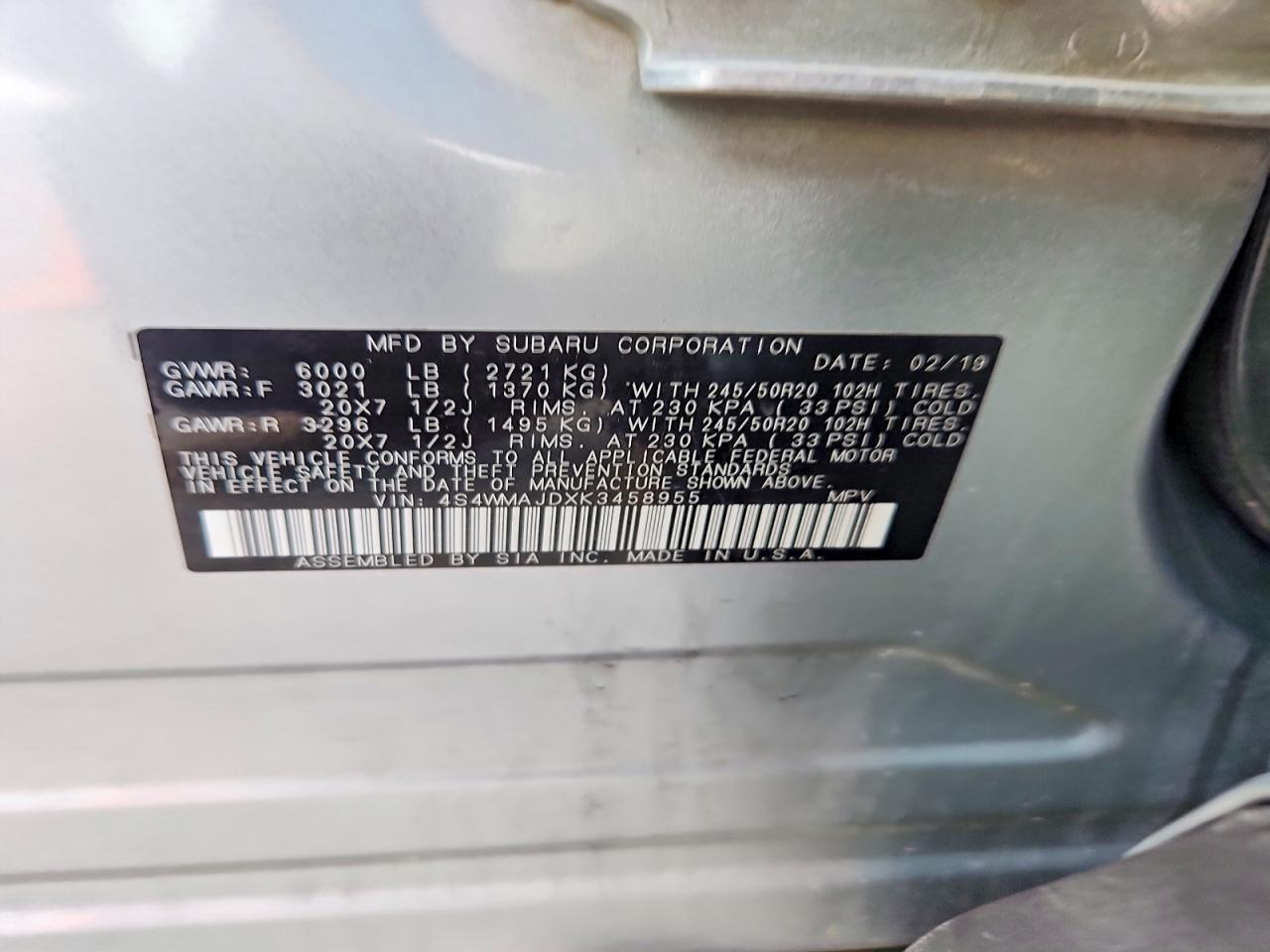 2019 Subaru Ascent Limited Silver vin: 4S4WMAJDXK3458955