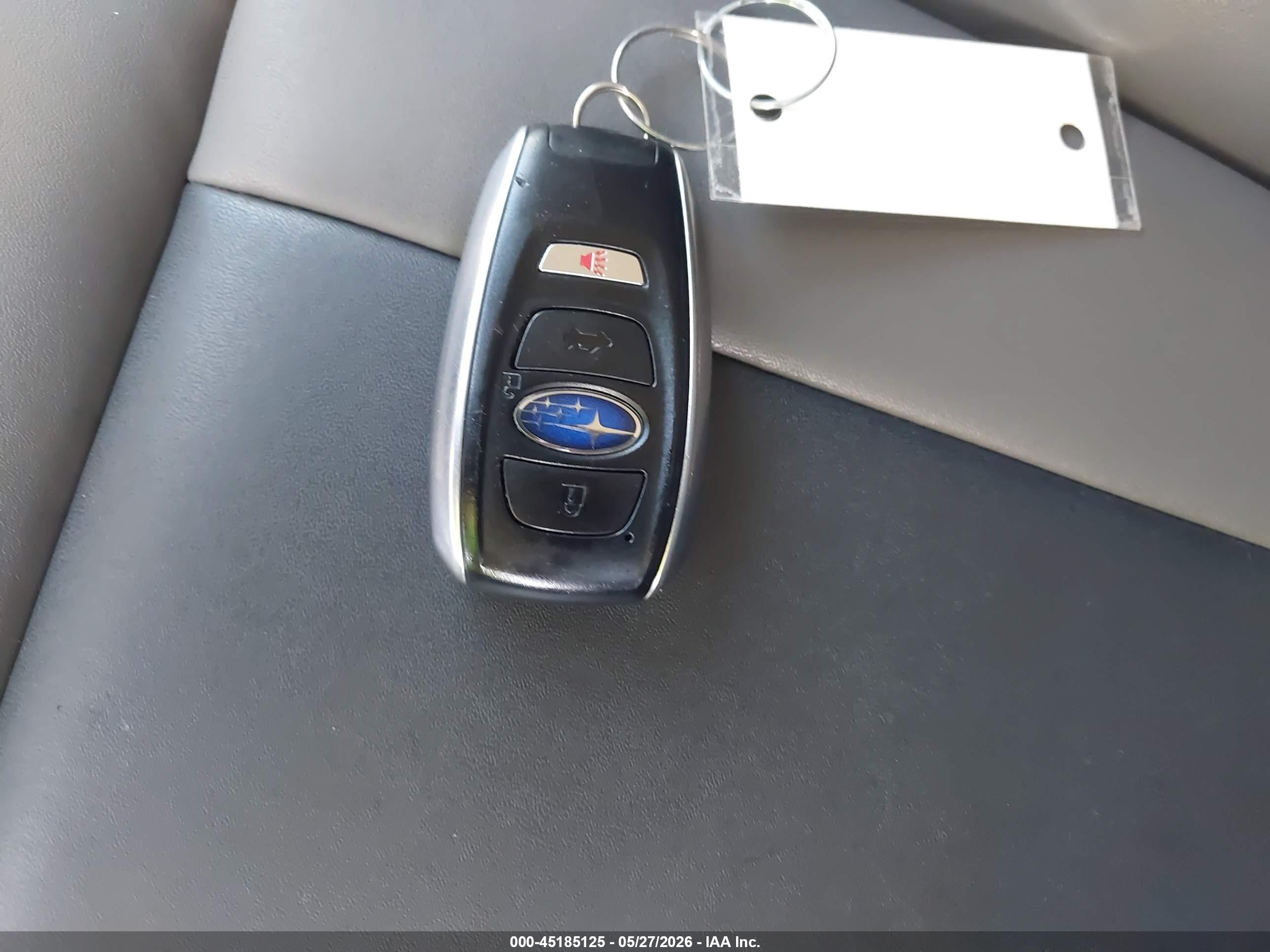 2022 Subaru Ascent Onyx Edition Silver vin: 4S4WMAJDXN3471841
