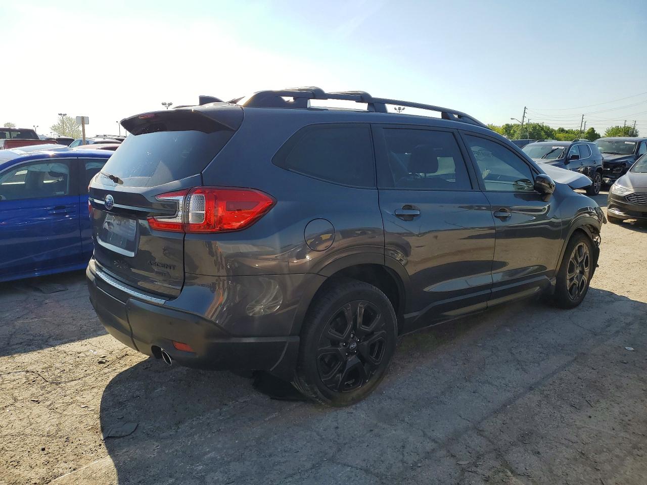 2023 Subaru Ascent Limited Gray vin: 4S4WMAKD8P3427760