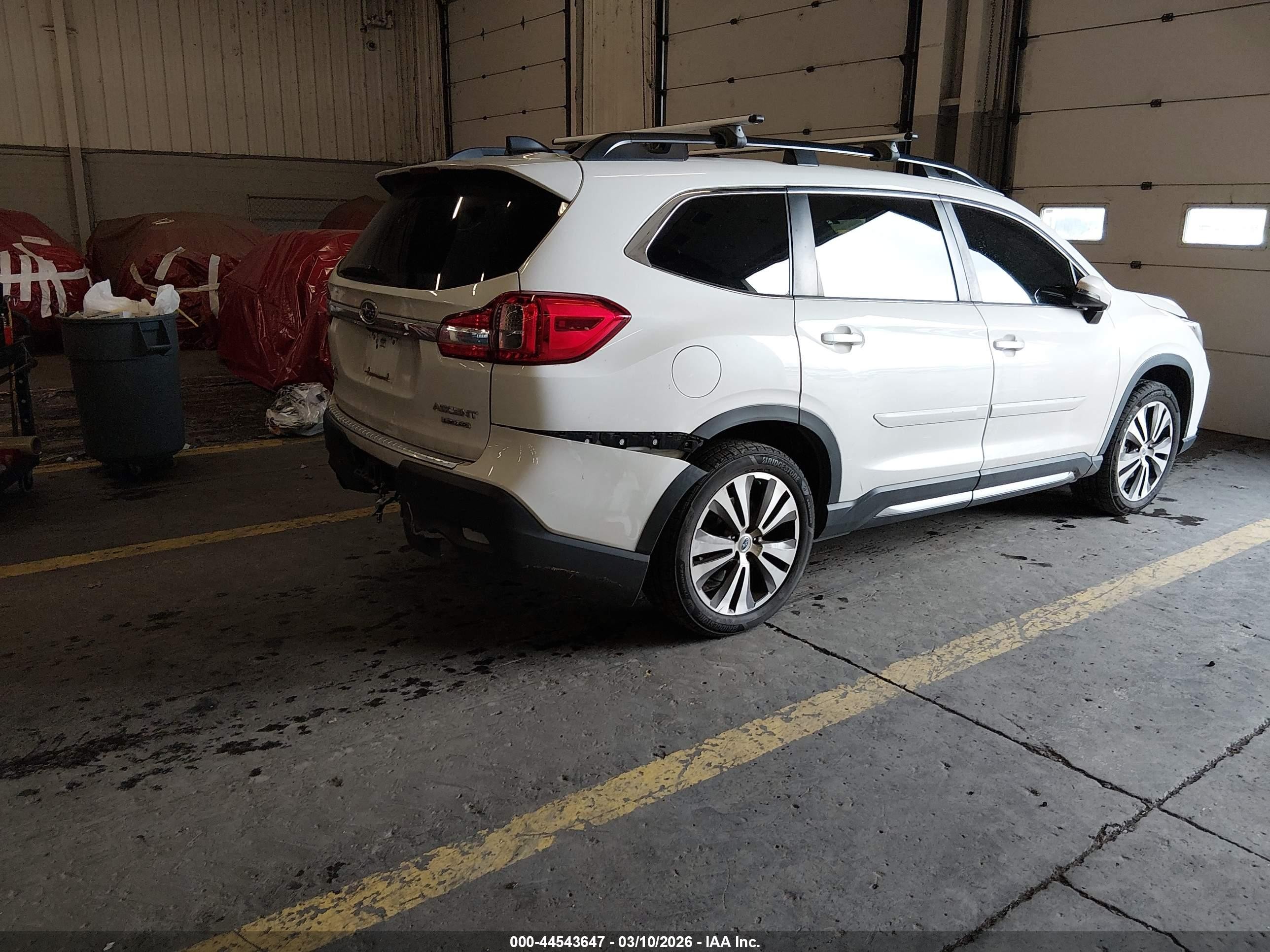 2019 Subaru Ascent Limited White vin: 4S4WMALD9K3405547