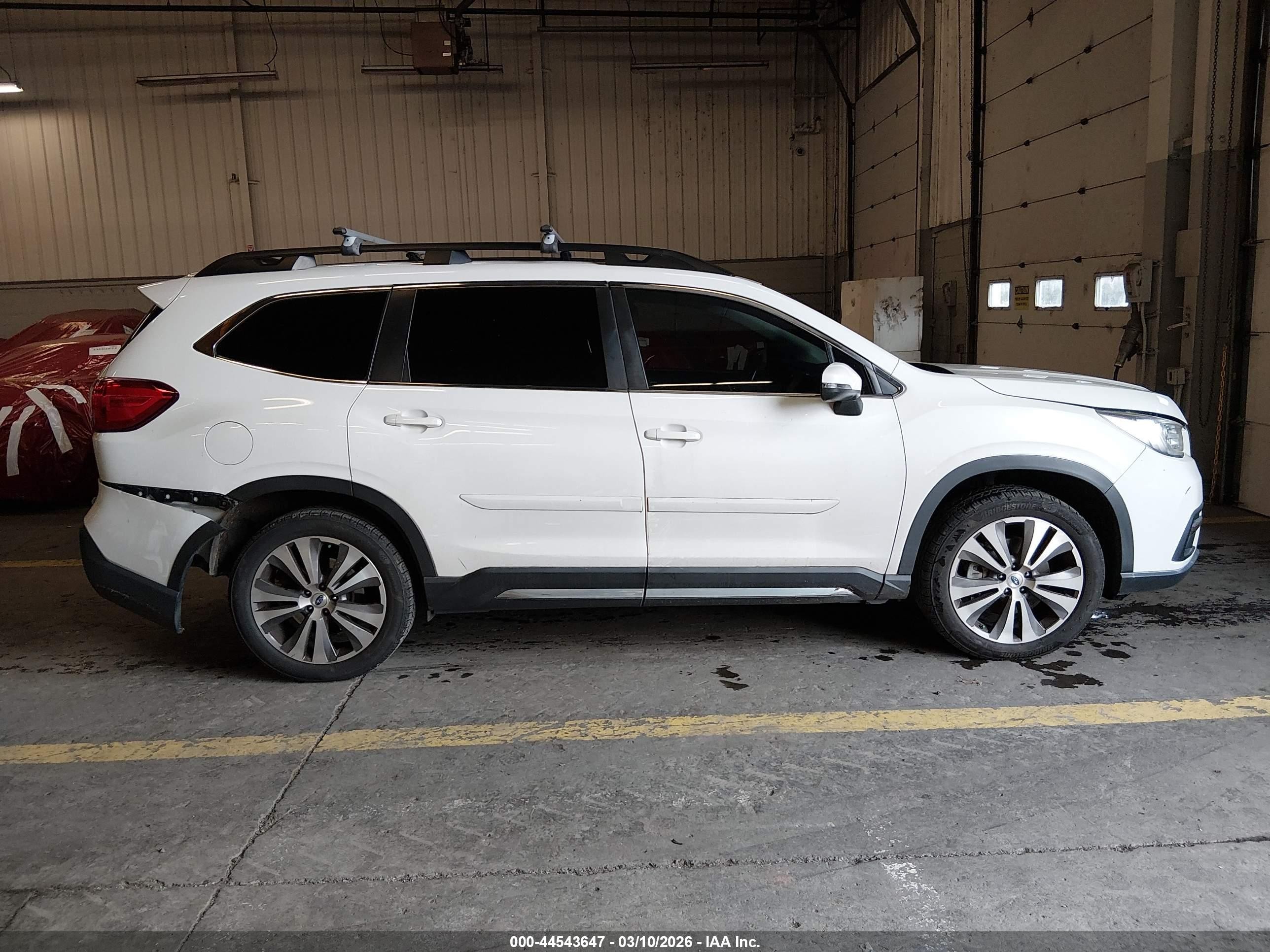 2019 Subaru Ascent Limited White vin: 4S4WMALD9K3405547