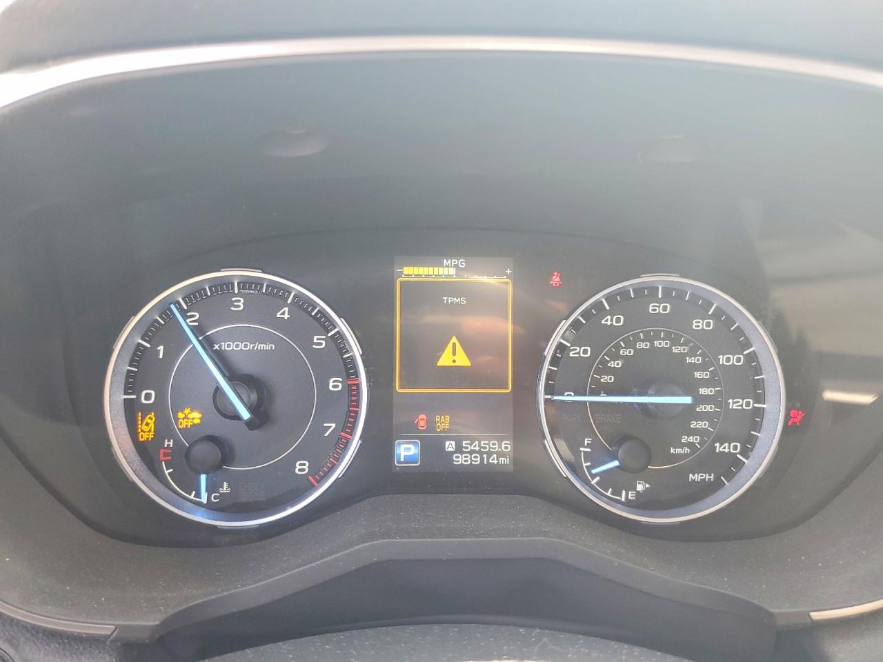 2019 Subaru Ascent Limited Silver vin: 4S4WMAMD2K3414203