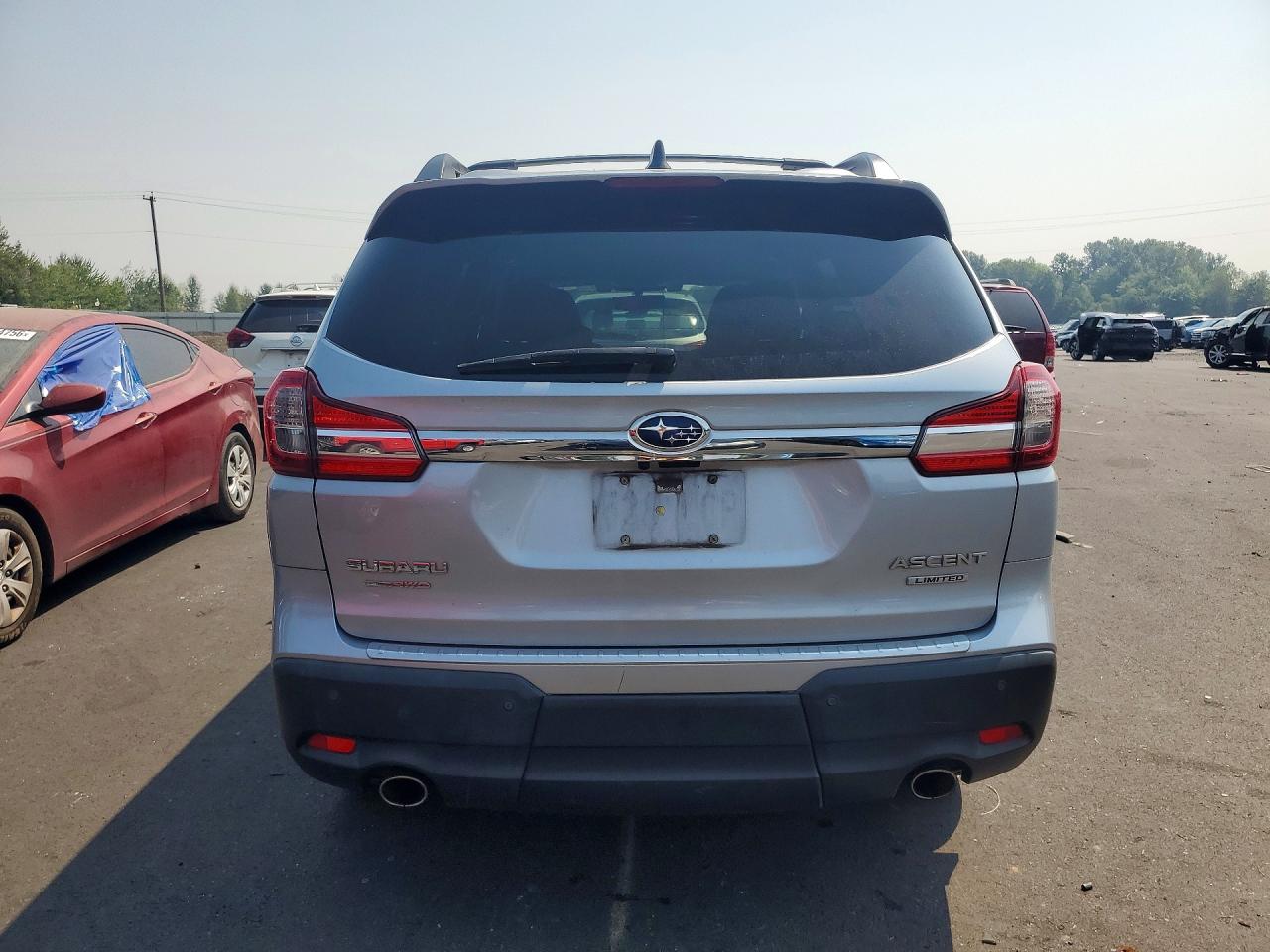 2019 Subaru Ascent Limited Silver vin: 4S4WMAMD2K3414203