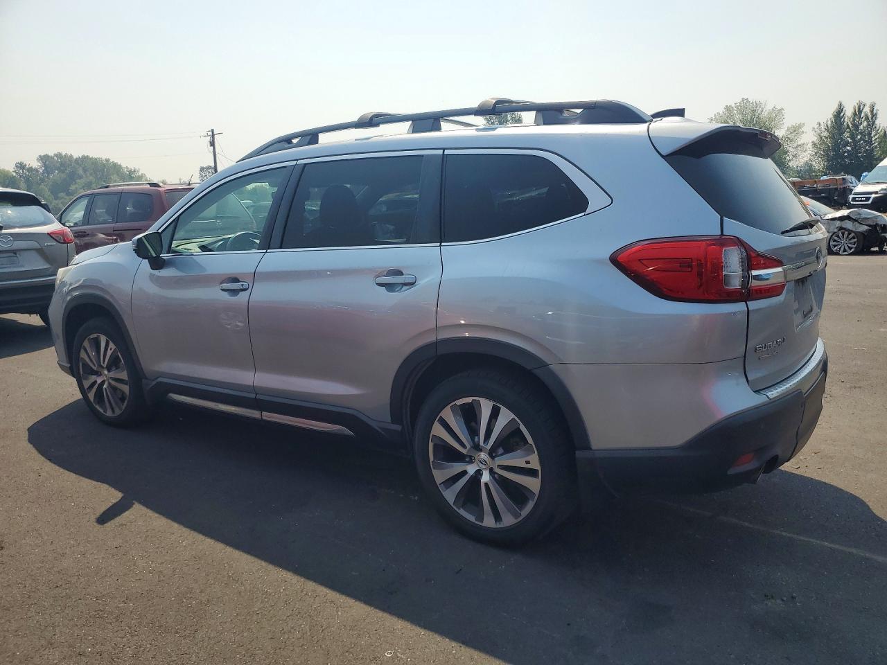 2019 Subaru Ascent Limited Silver vin: 4S4WMAMD2K3414203