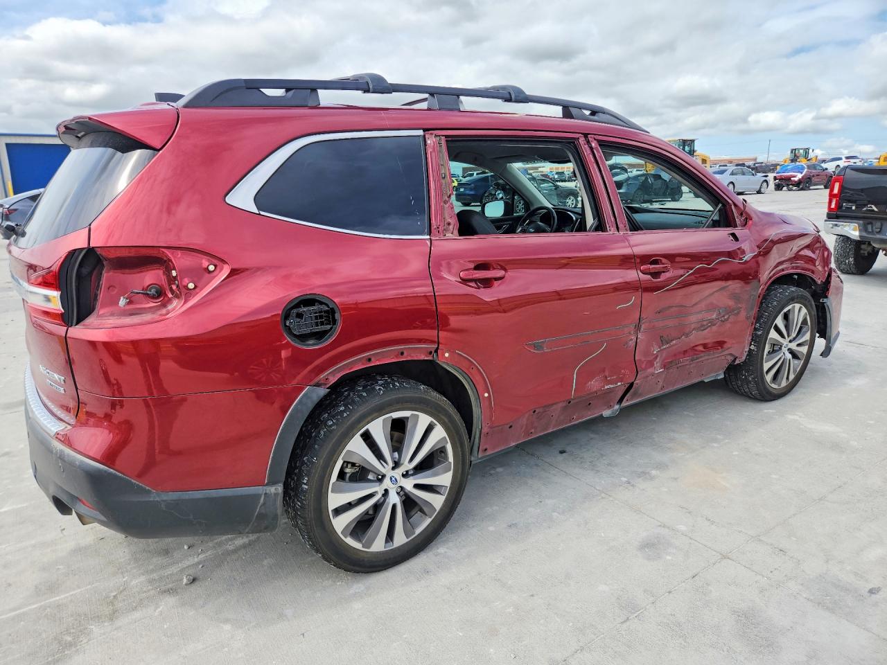 2020 Subaru Ascent Limited Maroon vin: 4S4WMAMD2L3404451