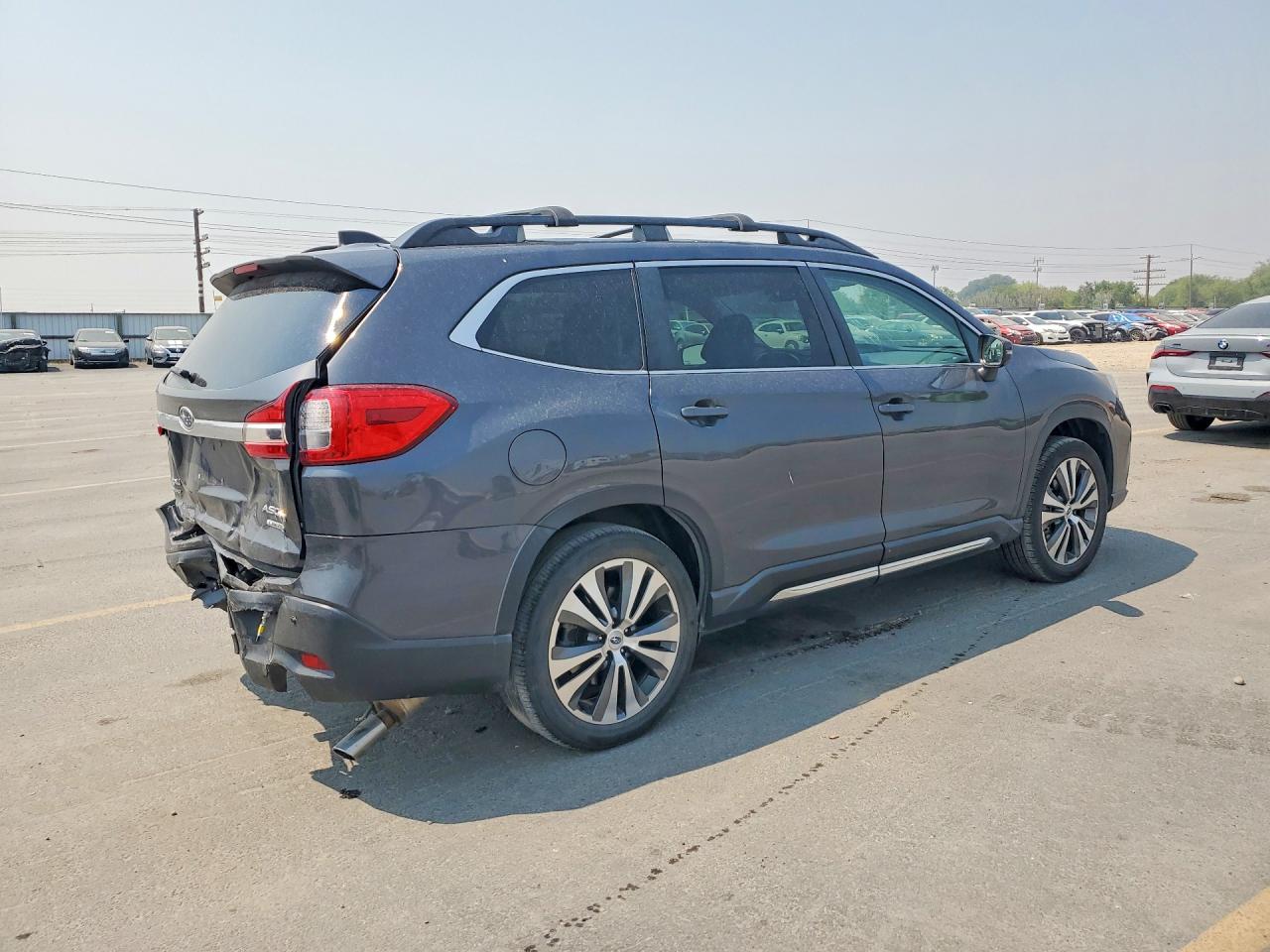 2019 Subaru Ascent Limited Gray vin: 4S4WMAMD4K3444271