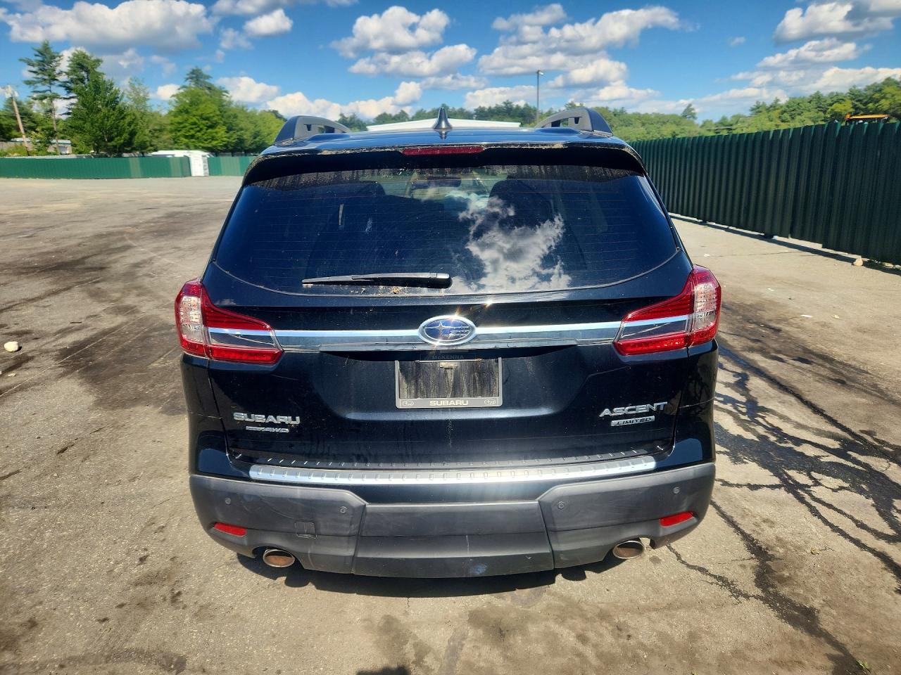 2020 Subaru Ascent Limited Black vin: 4S4WMAMD6L3462983