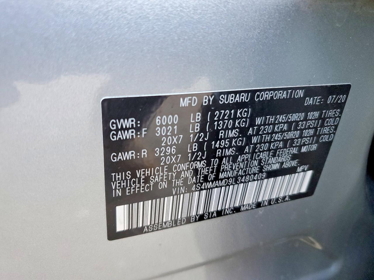 2020 Subaru Ascent Limited Silver vin: 4S4WMAMD9L3480409