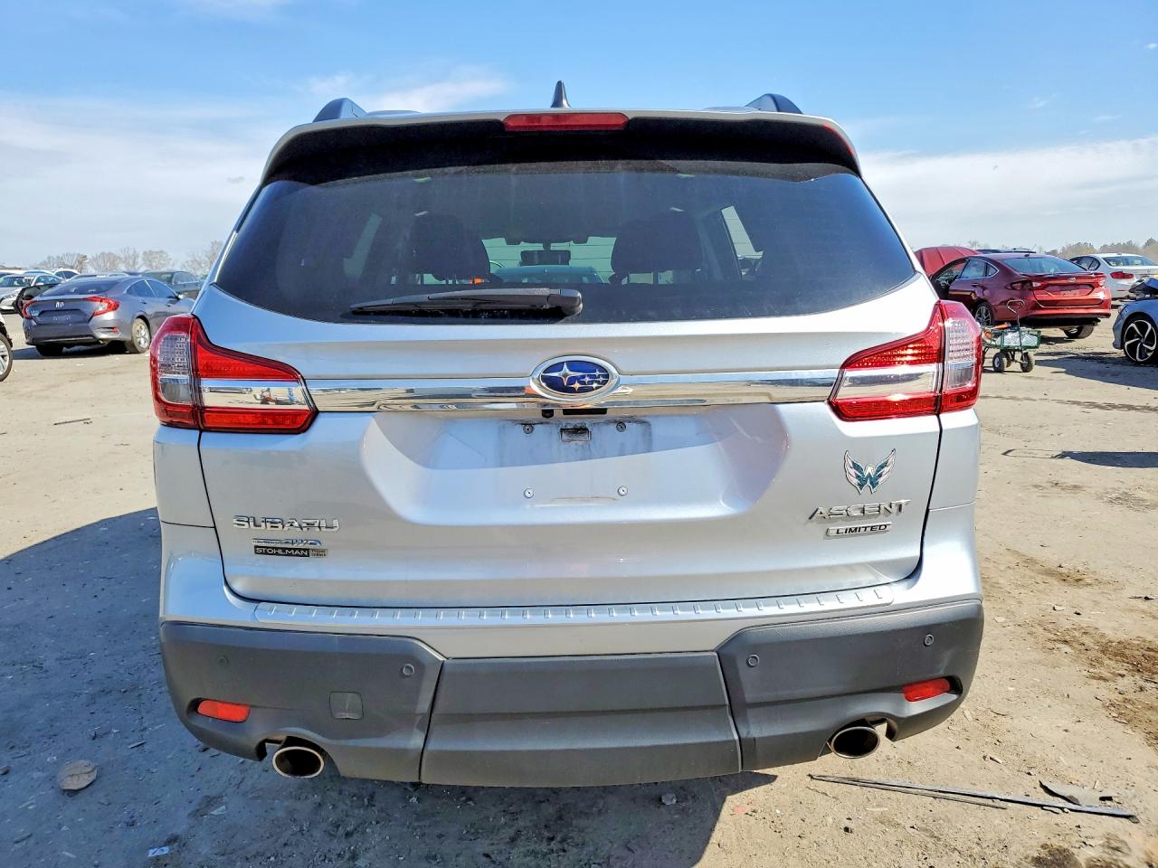 2020 Subaru Ascent Limited Silver vin: 4S4WMAMD9L3480409