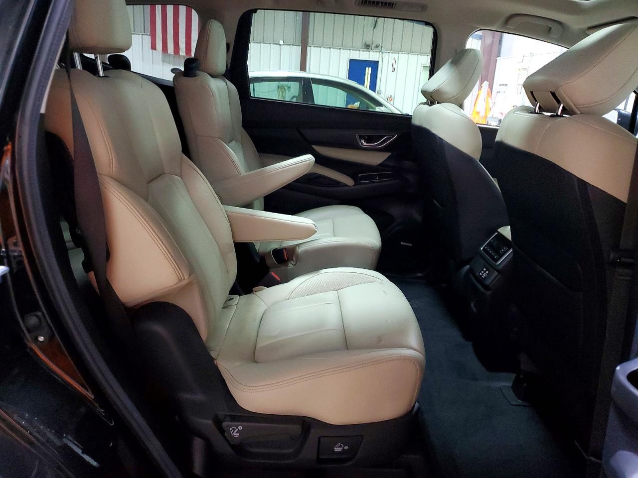 2025 Subaru Ascent Limited Black vin: 4S4WMAPD0S3429858