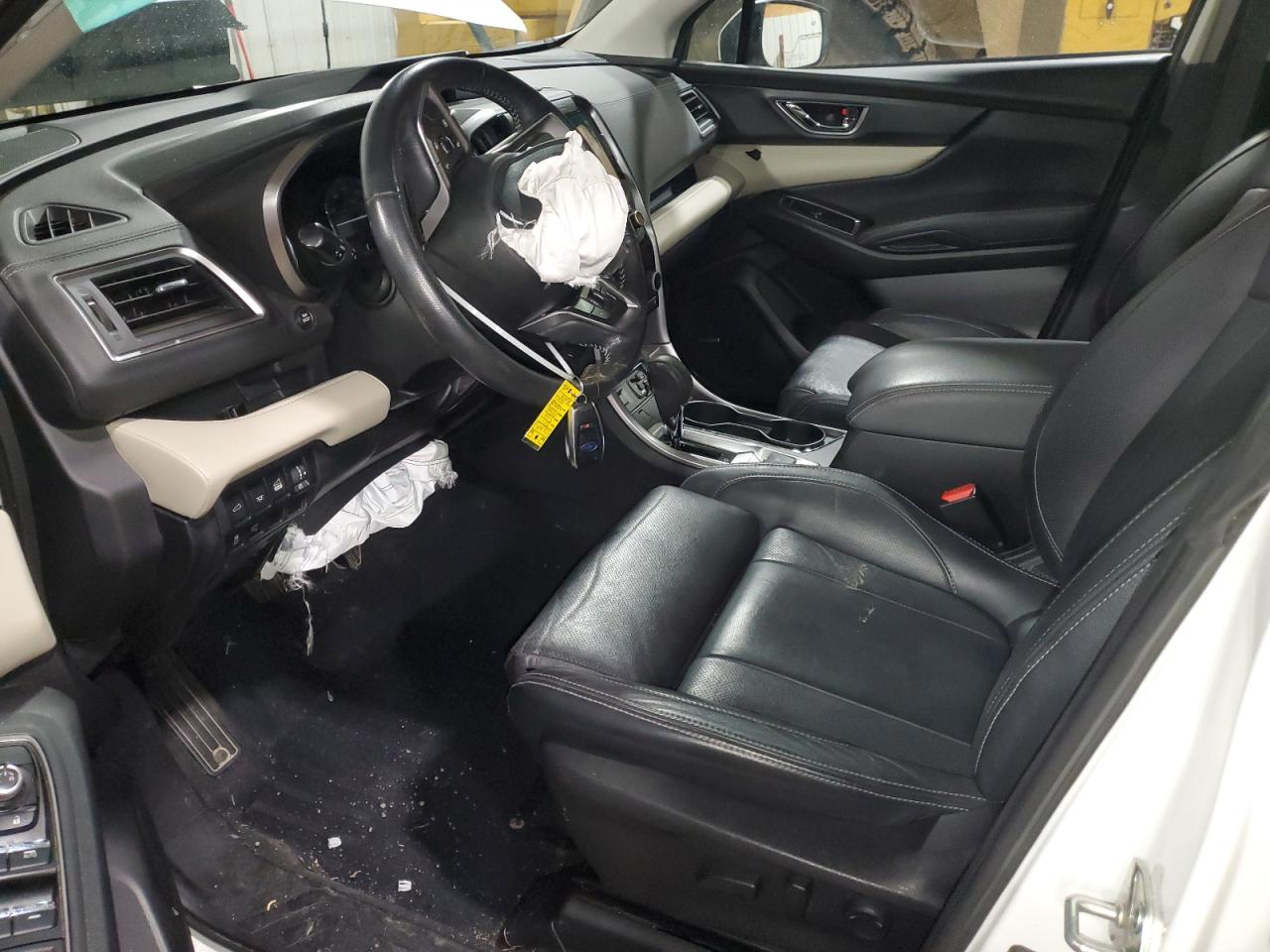2021 Subaru Ascent Limited White vin: 4S4WMAPD1M3412733