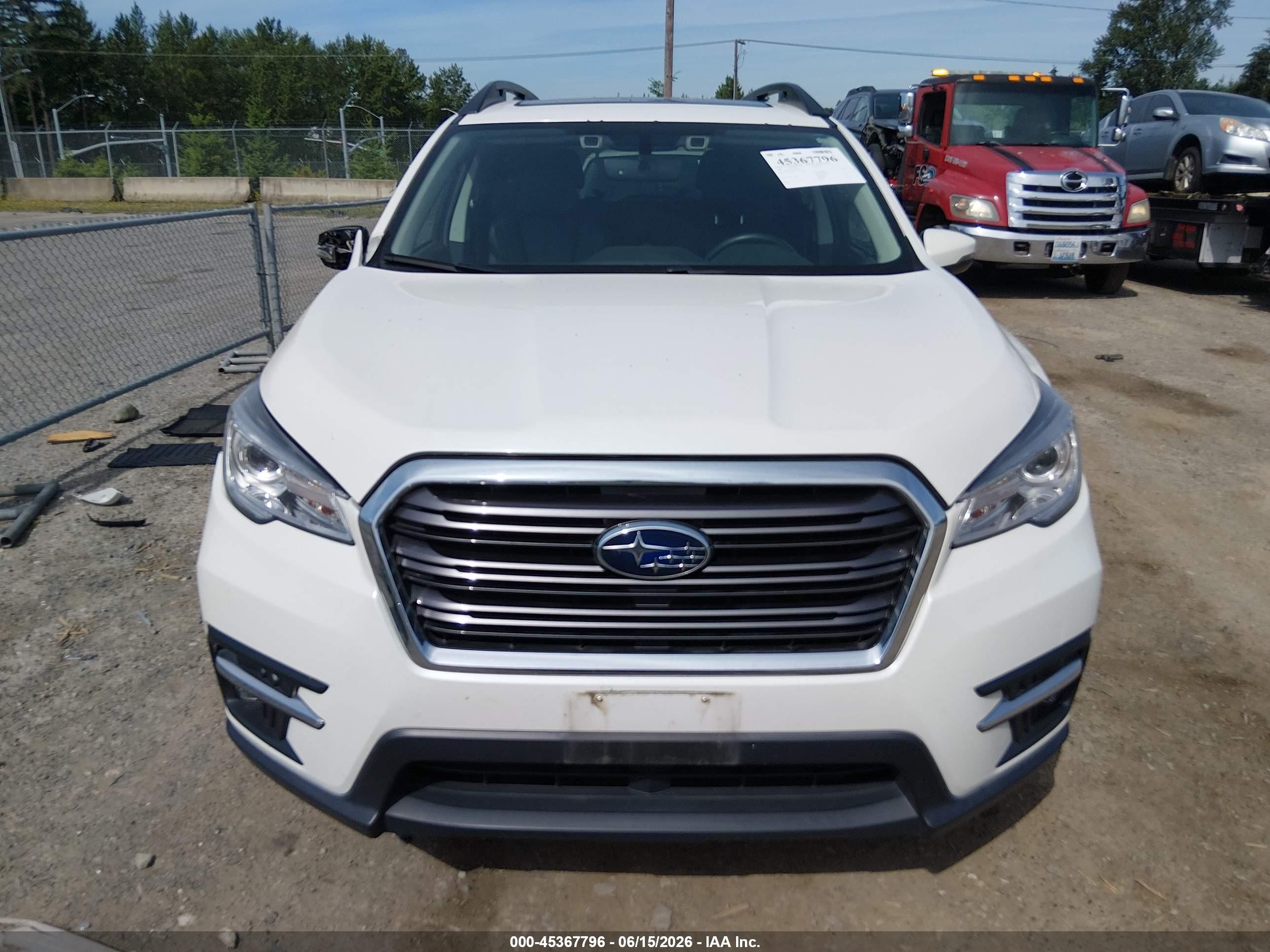 2020 Subaru Ascent Limited White vin: 4S4WMAPD2L3414036