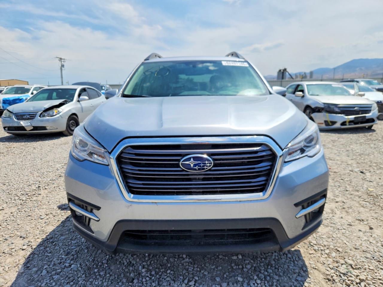 2020 Subaru Ascent Limited Silver vin: 4S4WMAPD2L3452351