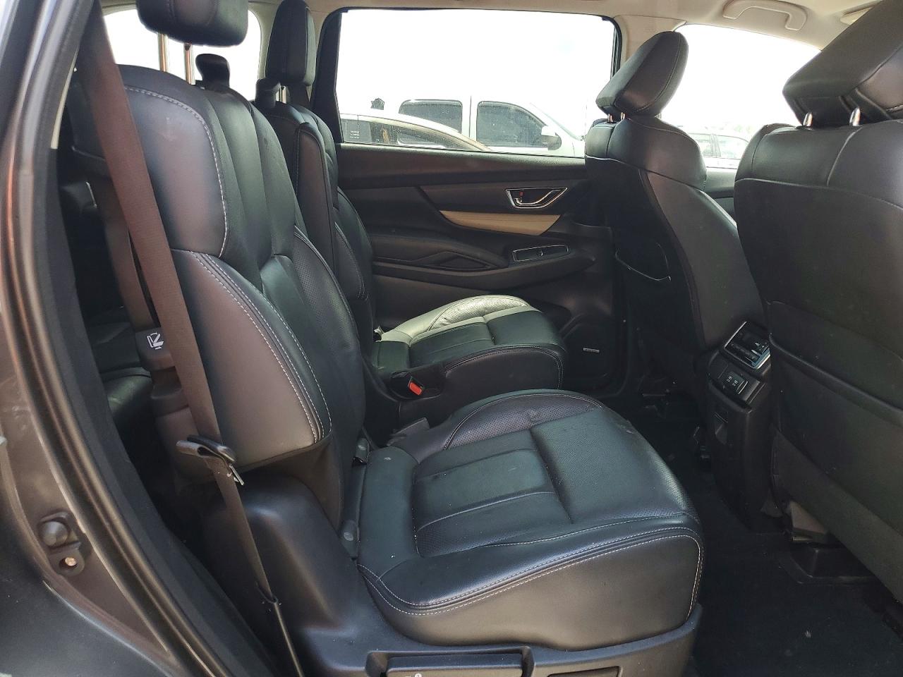 2019 Subaru Ascent Limited Gray vin: 4S4WMAPD7K3478748