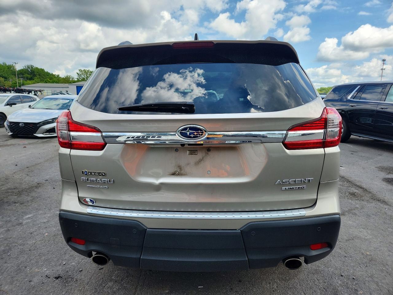 2020 Subaru Ascent Limited Gold vin: 4S4WMAPD7L3478685