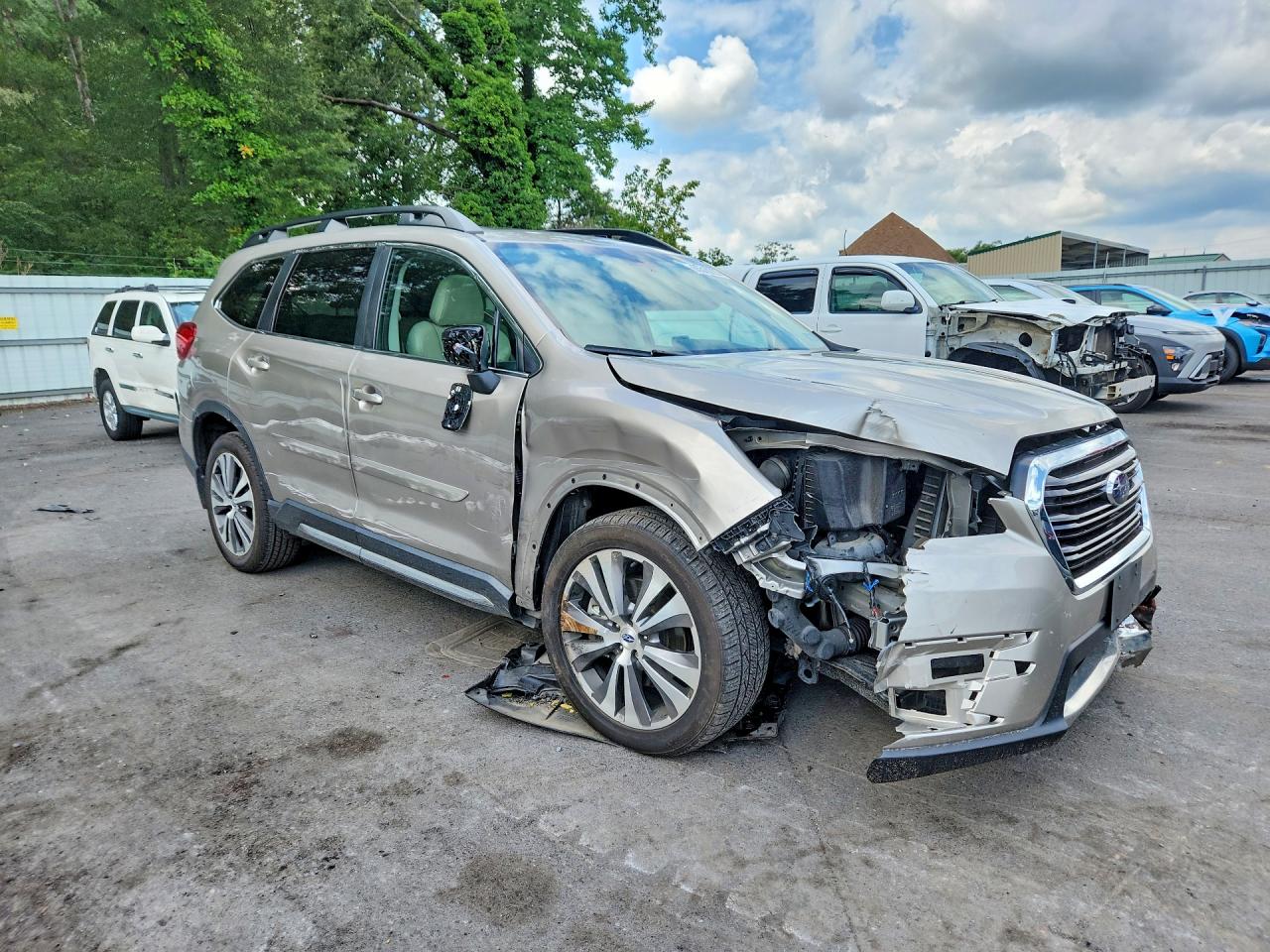 2020 Subaru Ascent Limited Gold vin: 4S4WMAPD7L3478685
