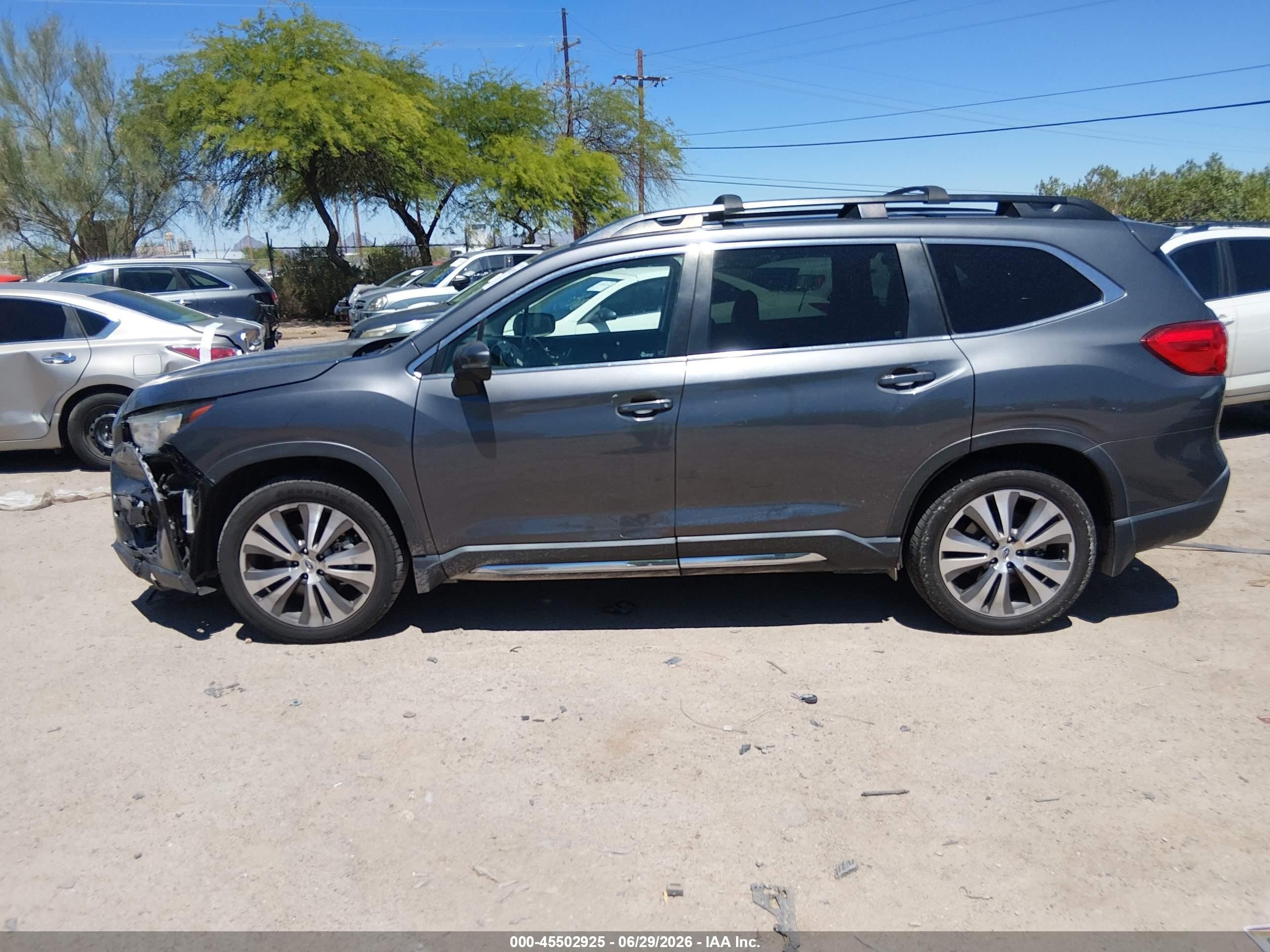 2020 Subaru Ascent Limited Black vin: 4S4WMAPD8L3469302