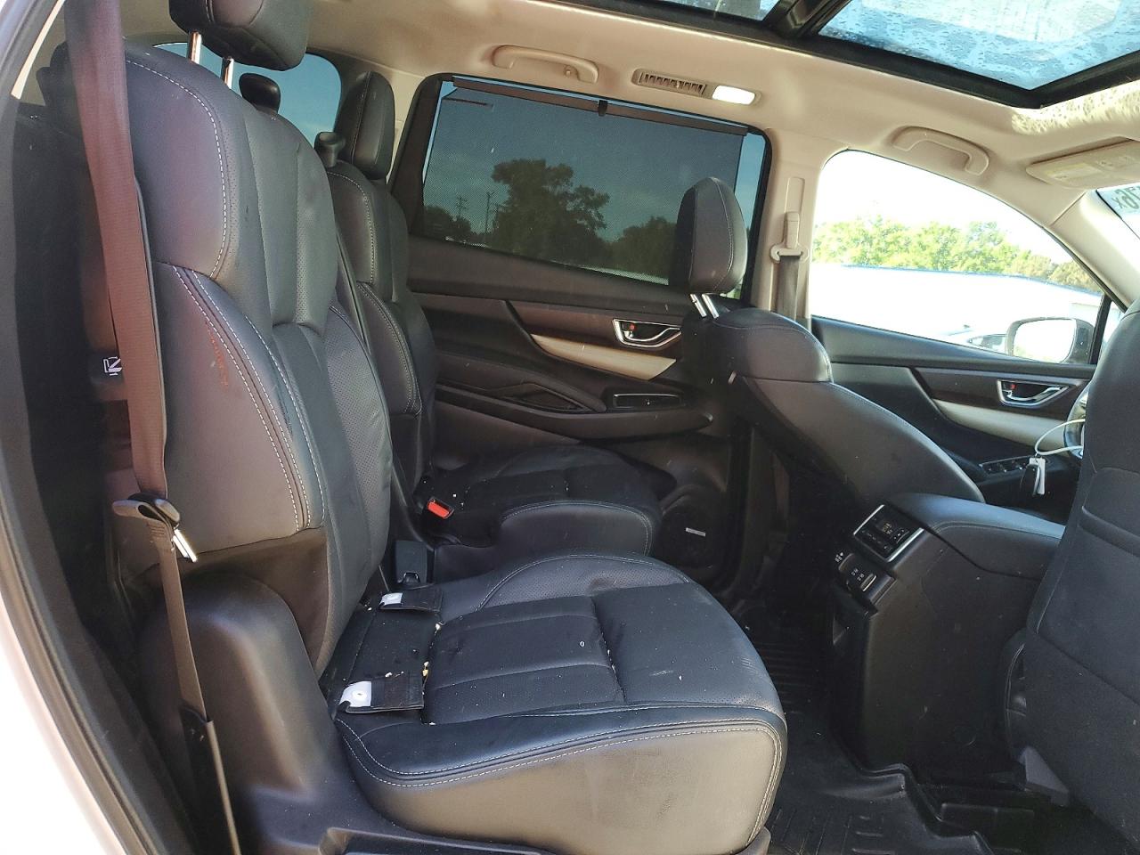 2022 Subaru Ascent Touring White vin: 4S4WMARD0N3436987