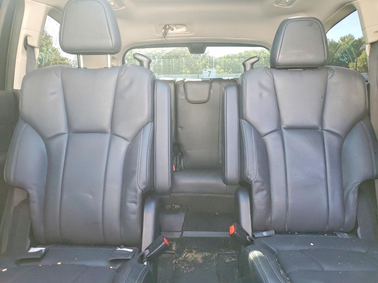 2022 Subaru Ascent Touring White vin: 4S4WMARD0N3436987