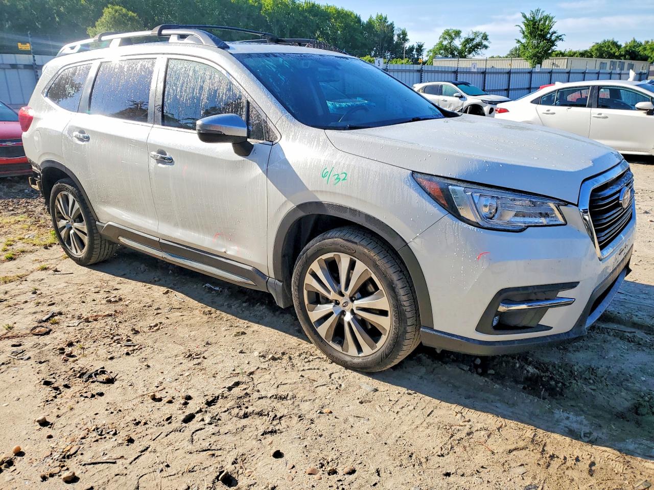 2022 Subaru Ascent Touring White vin: 4S4WMARD0N3436987