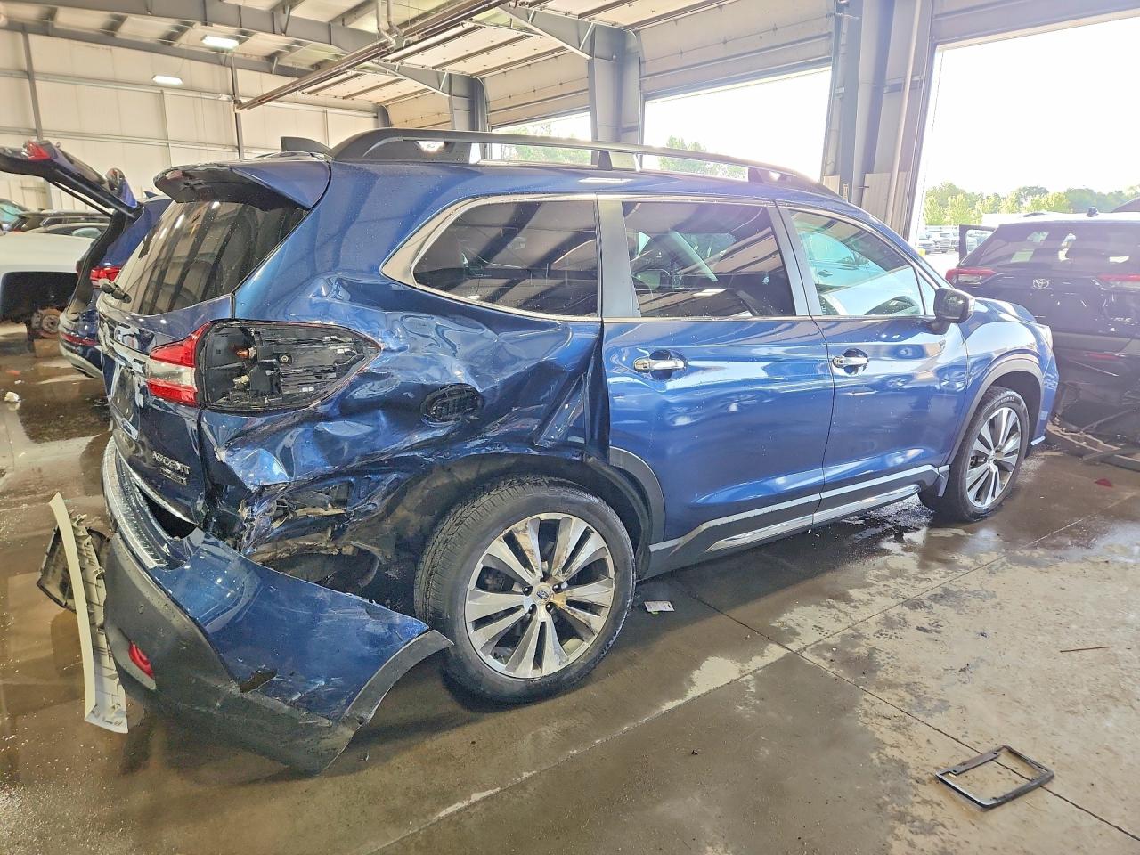 2021 Subaru Ascent Touring Blue vin: 4S4WMARD3M3440479