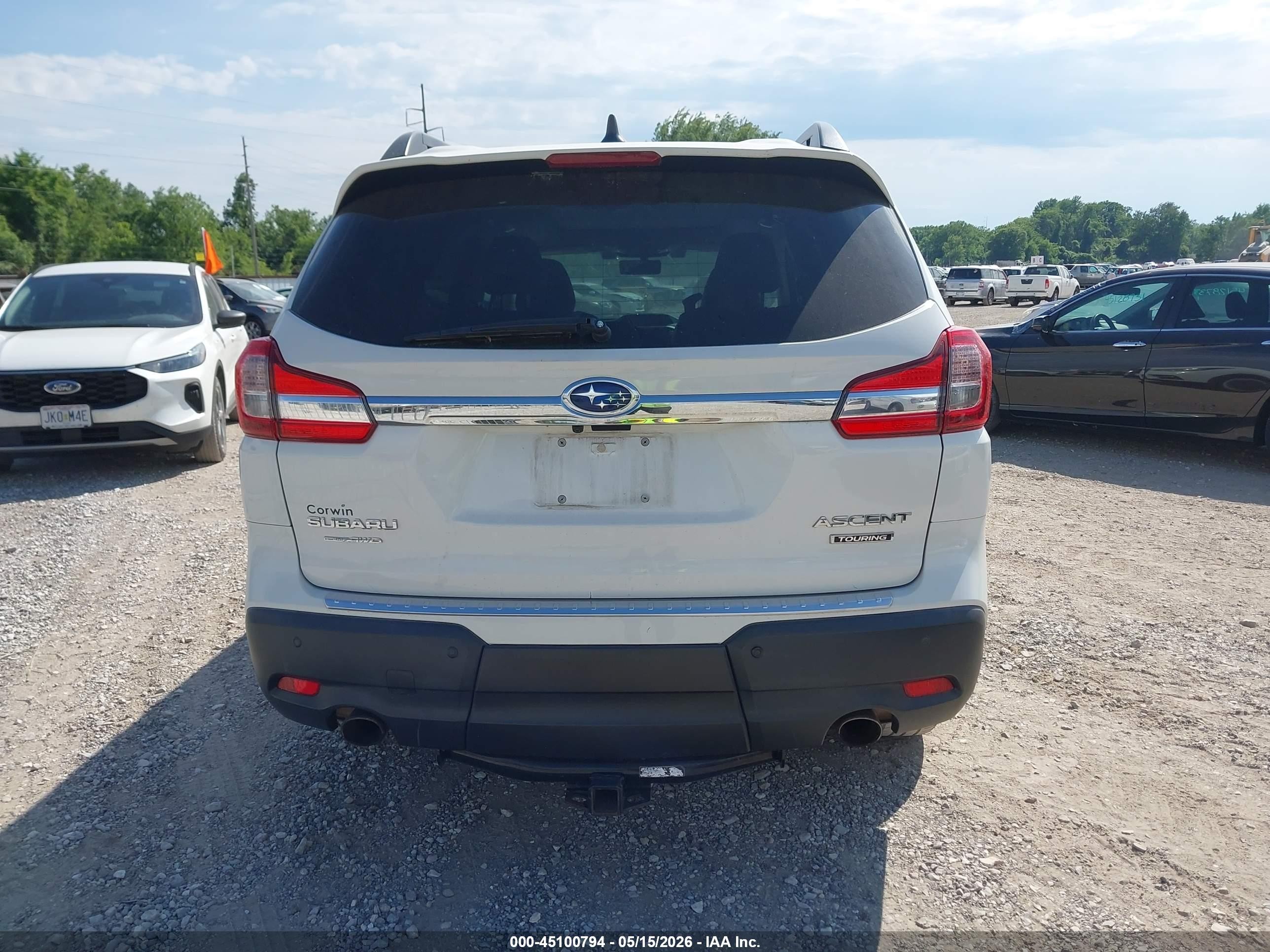 2019 Subaru Ascent Touring White vin: 4S4WMARD6K3420322