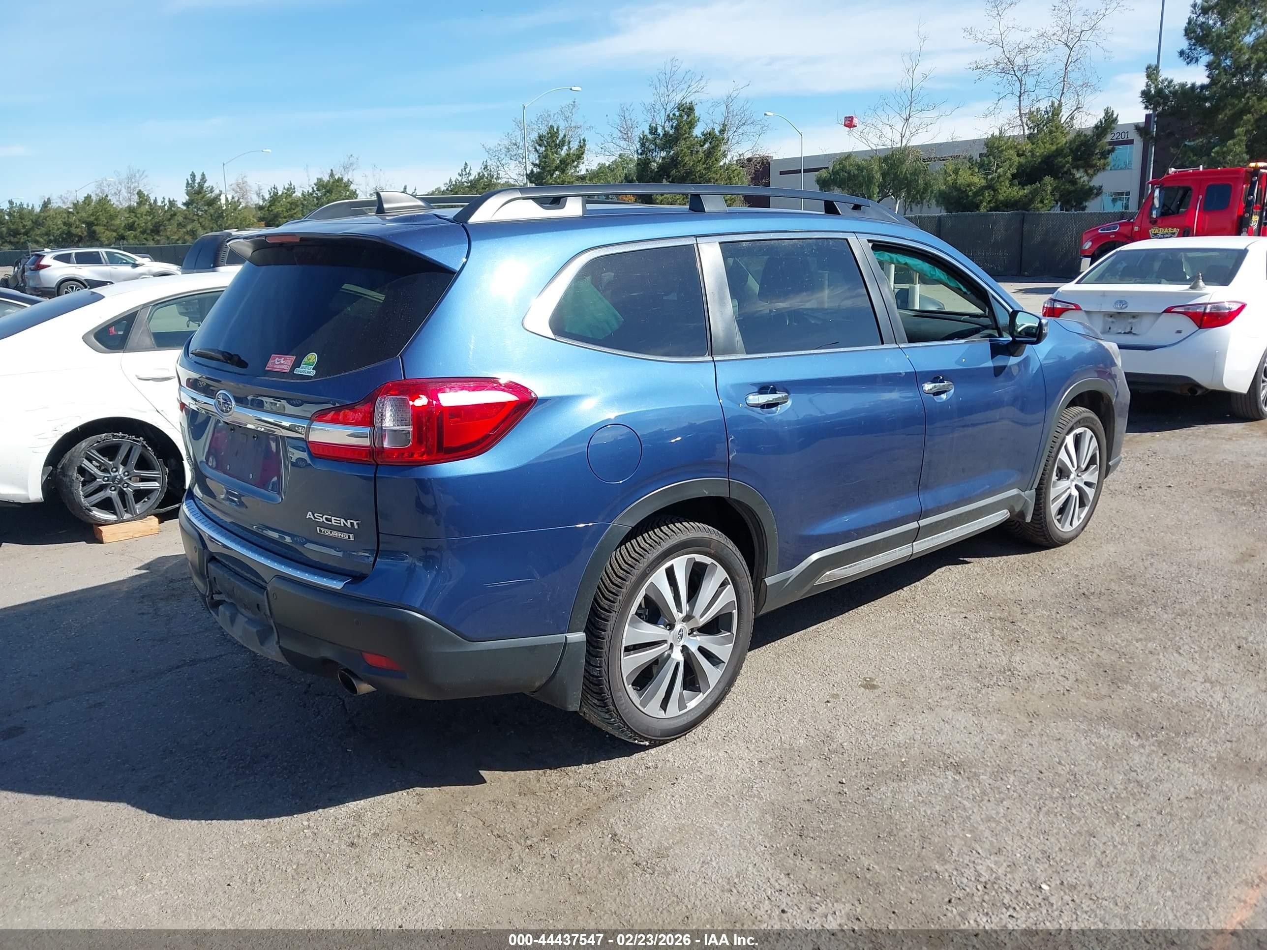 2020 Subaru Ascent Touring Dark Blue vin: 4S4WMARD8L3474433