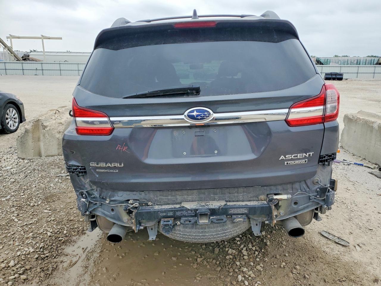 2020 Subaru Ascent Touring Charcoal vin: 4S4WMARDXL3401869
