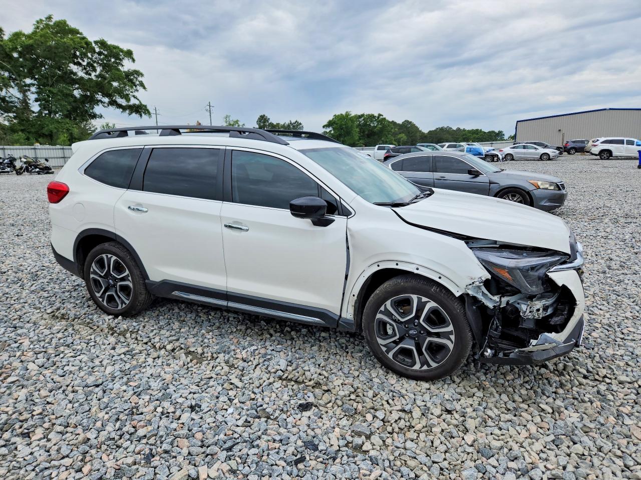 2025 Subaru Ascent Touring Белый vin: 4S4WMAUD6S3416388