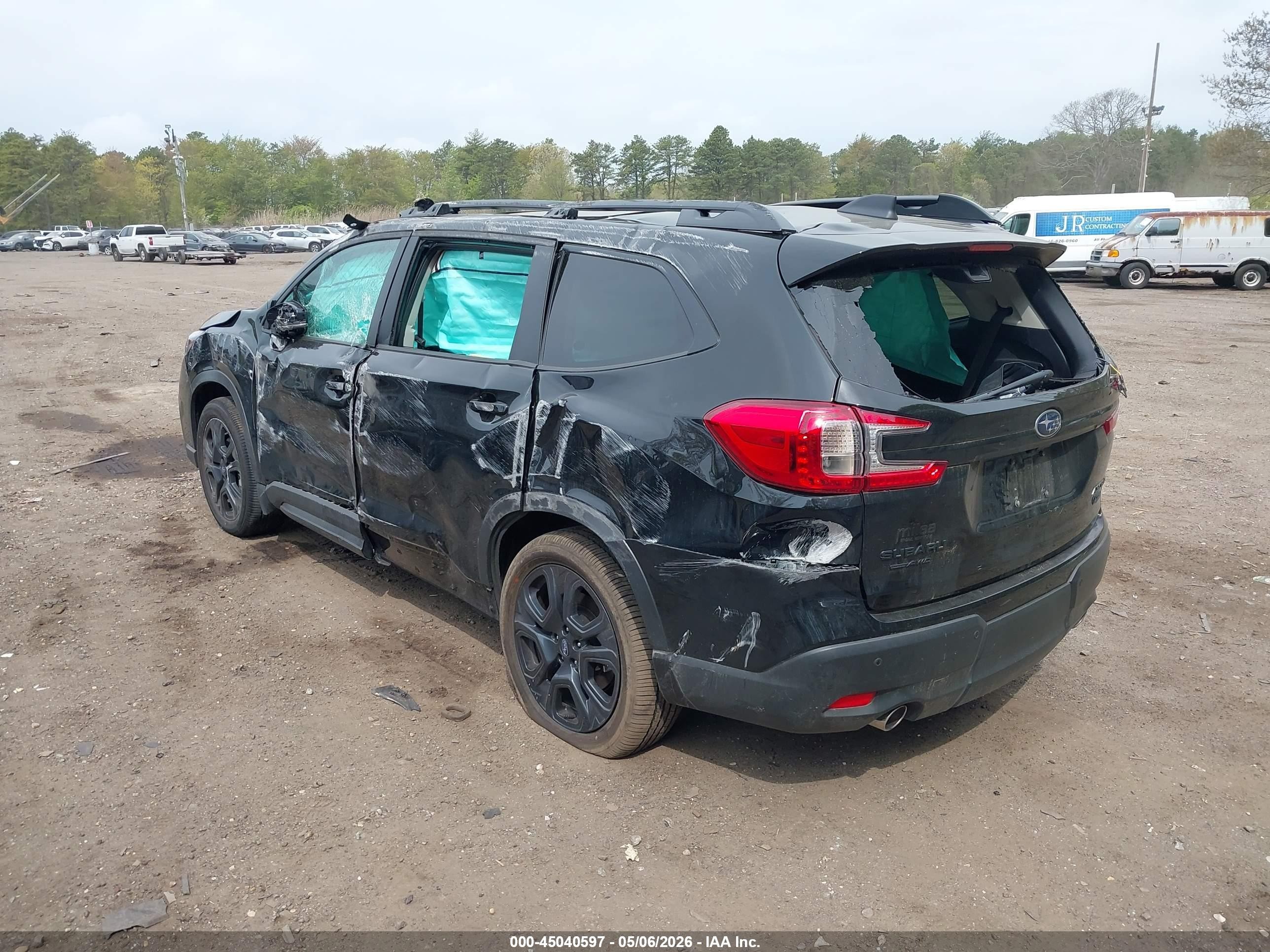 2025 Subaru Ascent Onyx Edition Limited 7-passenger Black vin: 4S4WMAWD1S3439929