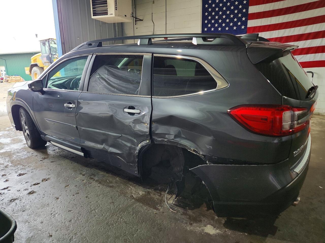 2024 Subaru Ascent Touring Gray vin: 4S4WMAWD4R3425081