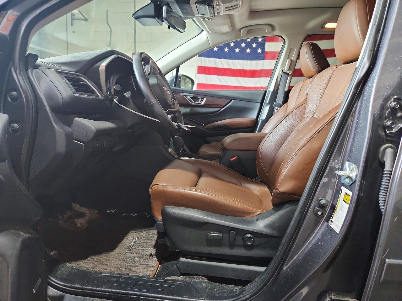 2024 Subaru Ascent Touring Gray vin: 4S4WMAWD4R3425081