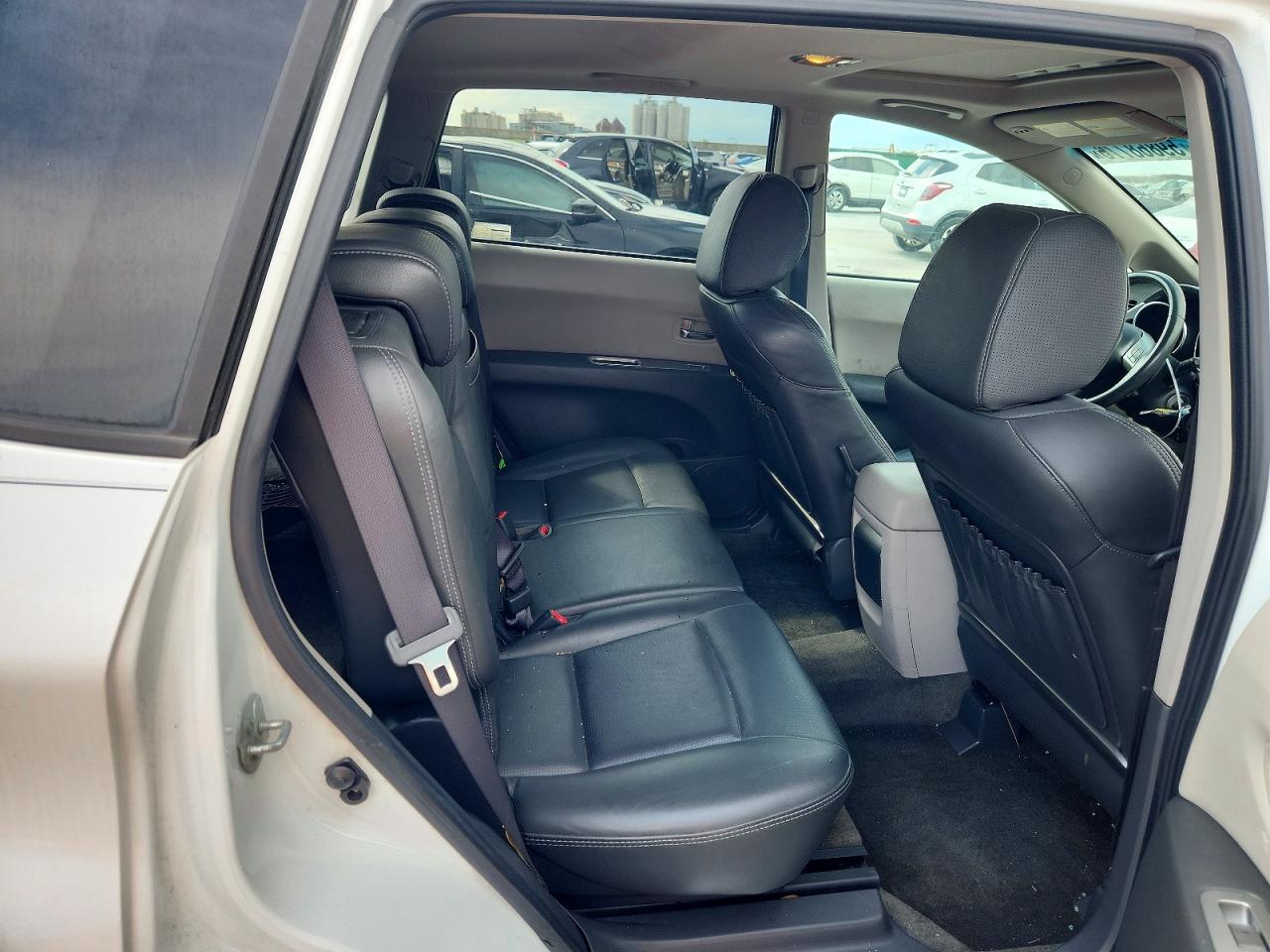 2006 Subaru B9 Tribeca 3.0 H6 Белый vin: 4S4WX82C064421905