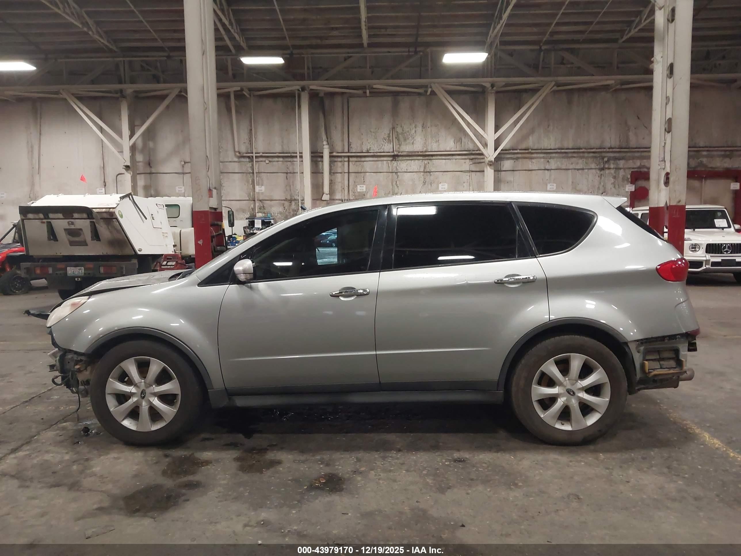 2006 Subaru B9 Tribeca Base 5-passenger/limited 5-passenger Серебряный vin: 4S4WX82C664415686