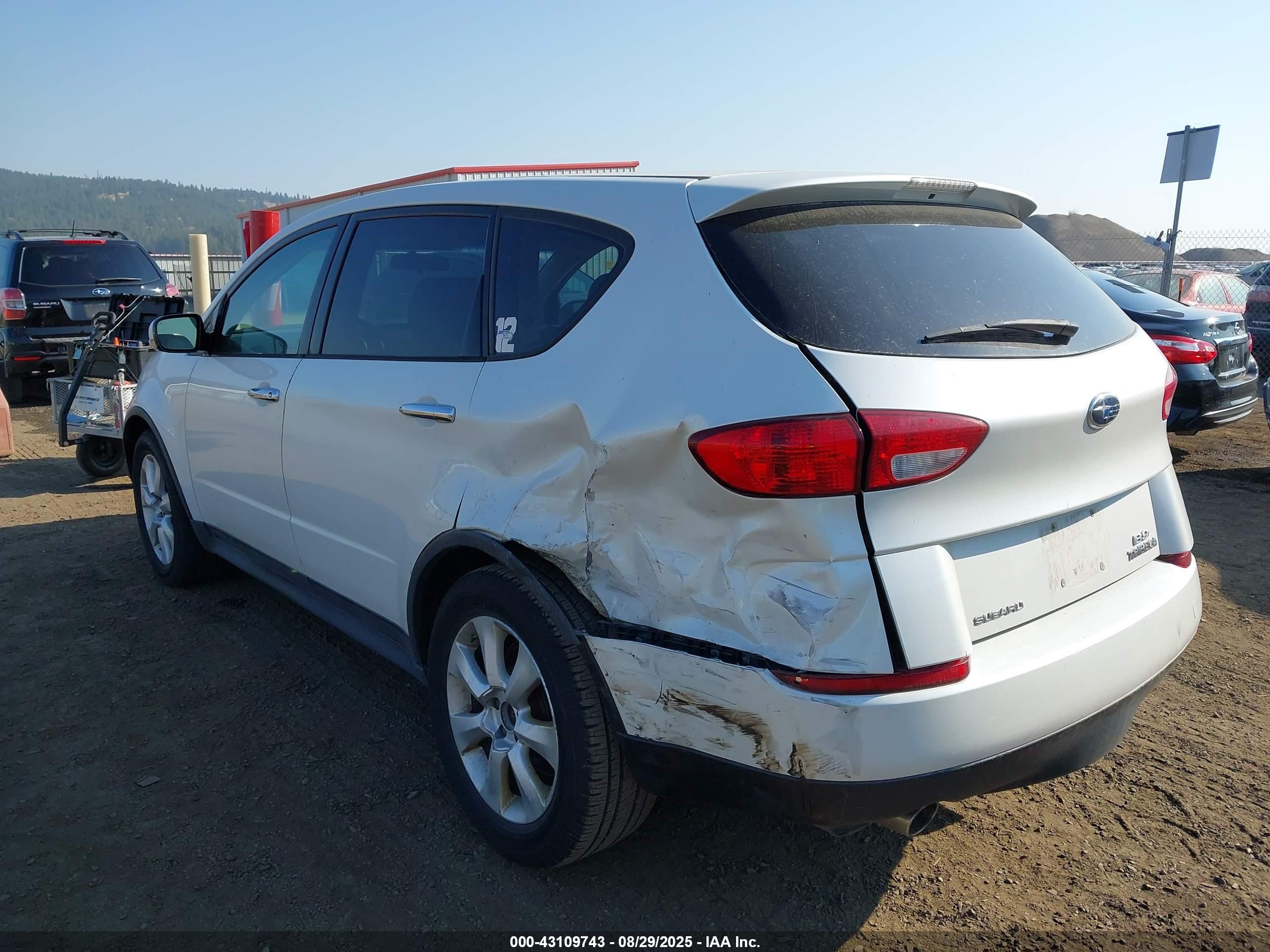 2006 Subaru B9 Tribeca Base 7-passenger/limited 7-passenger White vin: 4S4WX86C664413172