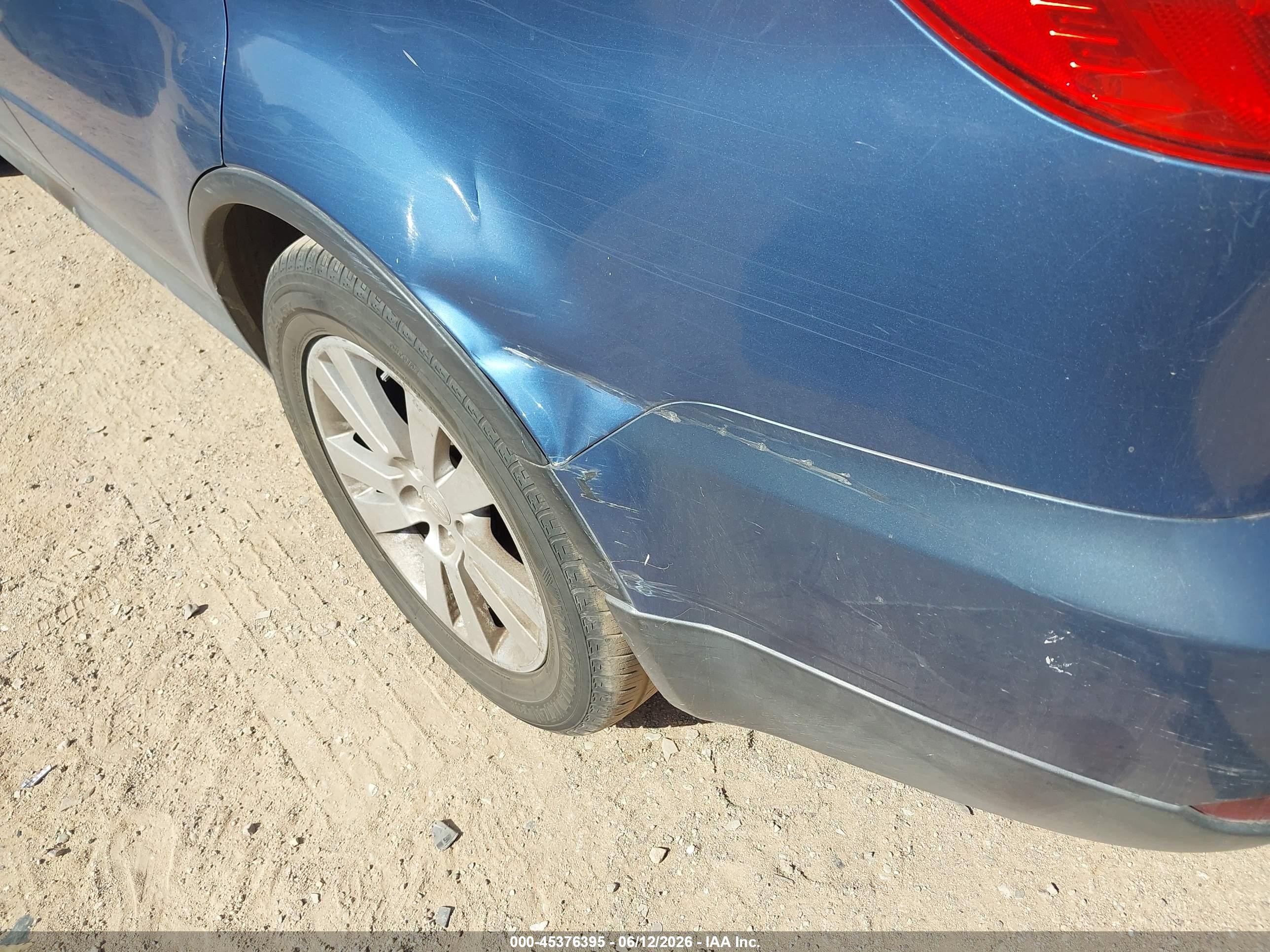 2008 Subaru Tribeca Base 5-passenger Blue vin: 4S4WX91D684405307