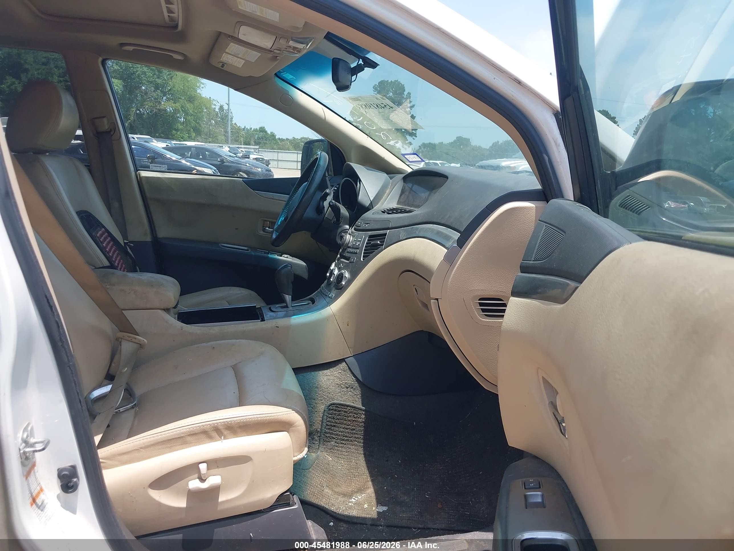 2008 Subaru Tribeca Limited 5-passenger White vin: 4S4WX92D184420179