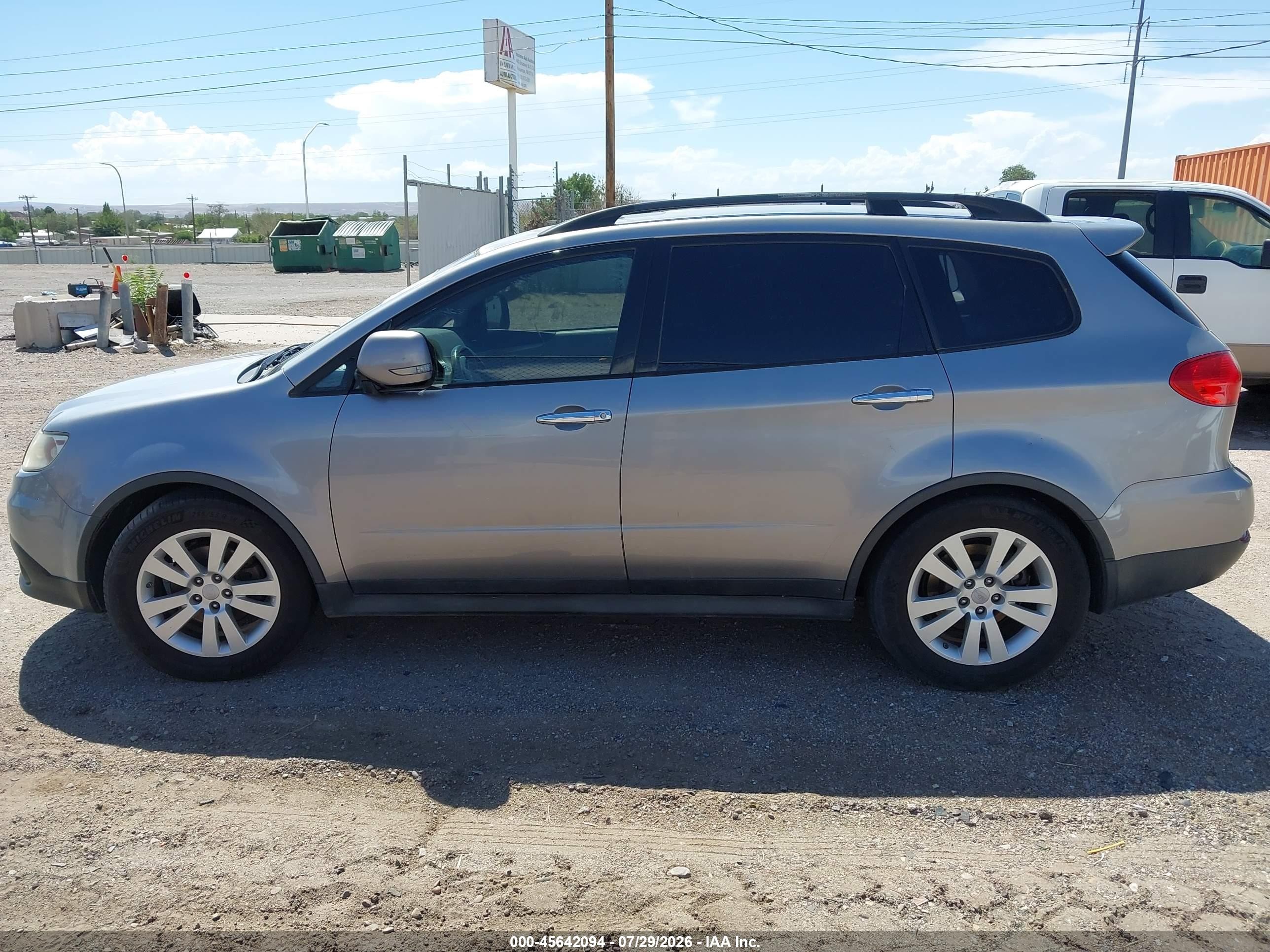 2008 Subaru Tribeca Limited 5-passenger Silver vin: 4S4WX92D984409947