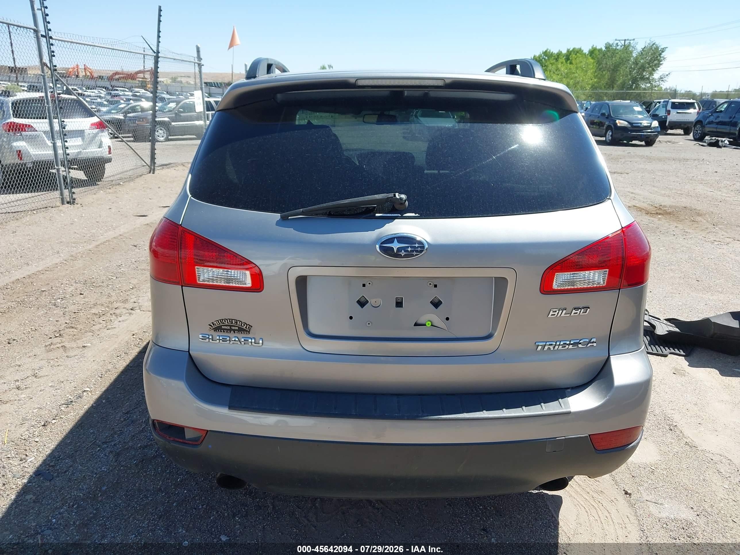 2008 Subaru Tribeca Limited 5-passenger Silver vin: 4S4WX92D984409947