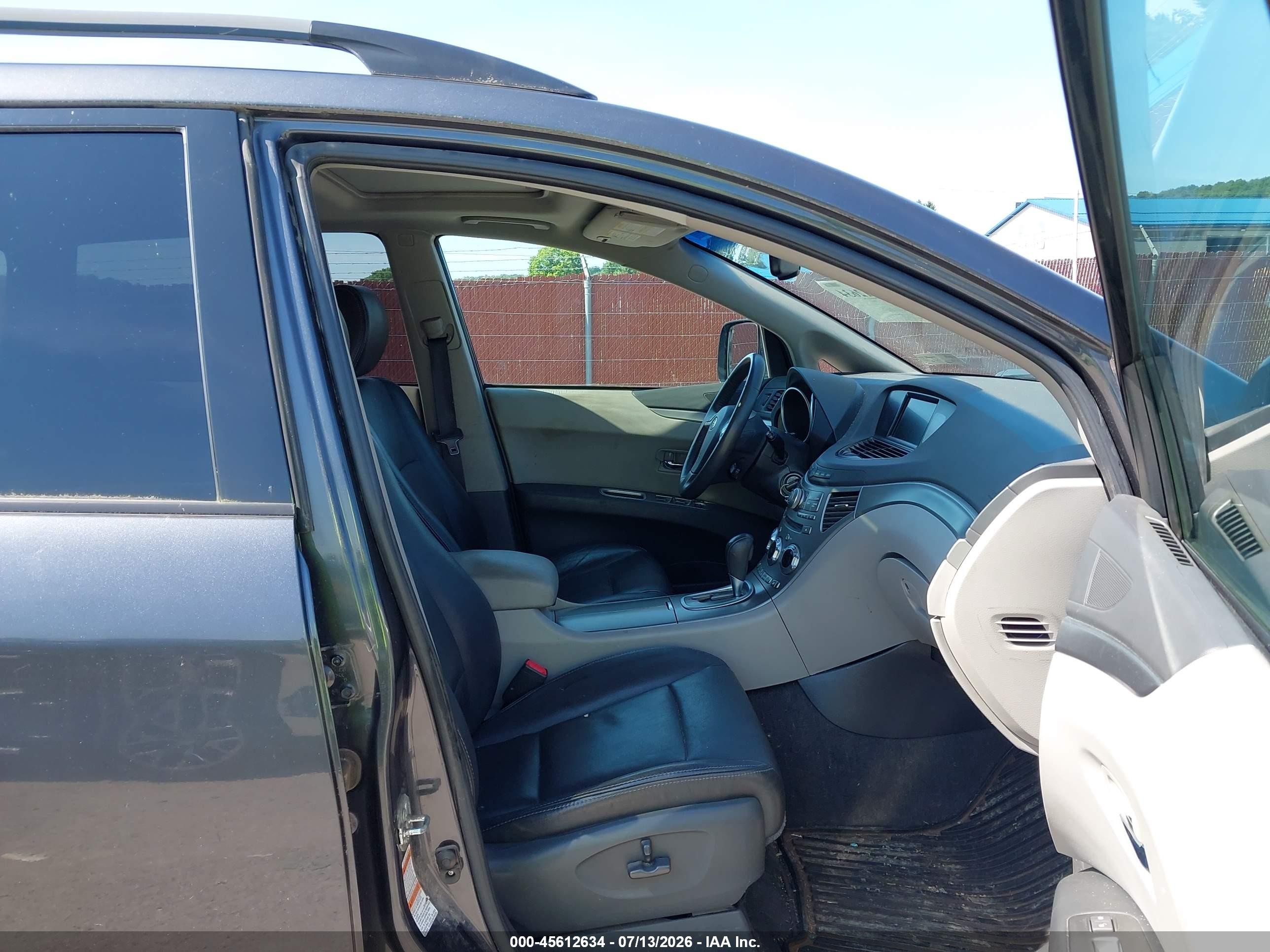 2008 Subaru Tribeca Limited 5-passenger Gray vin: 4S4WX93D984413351